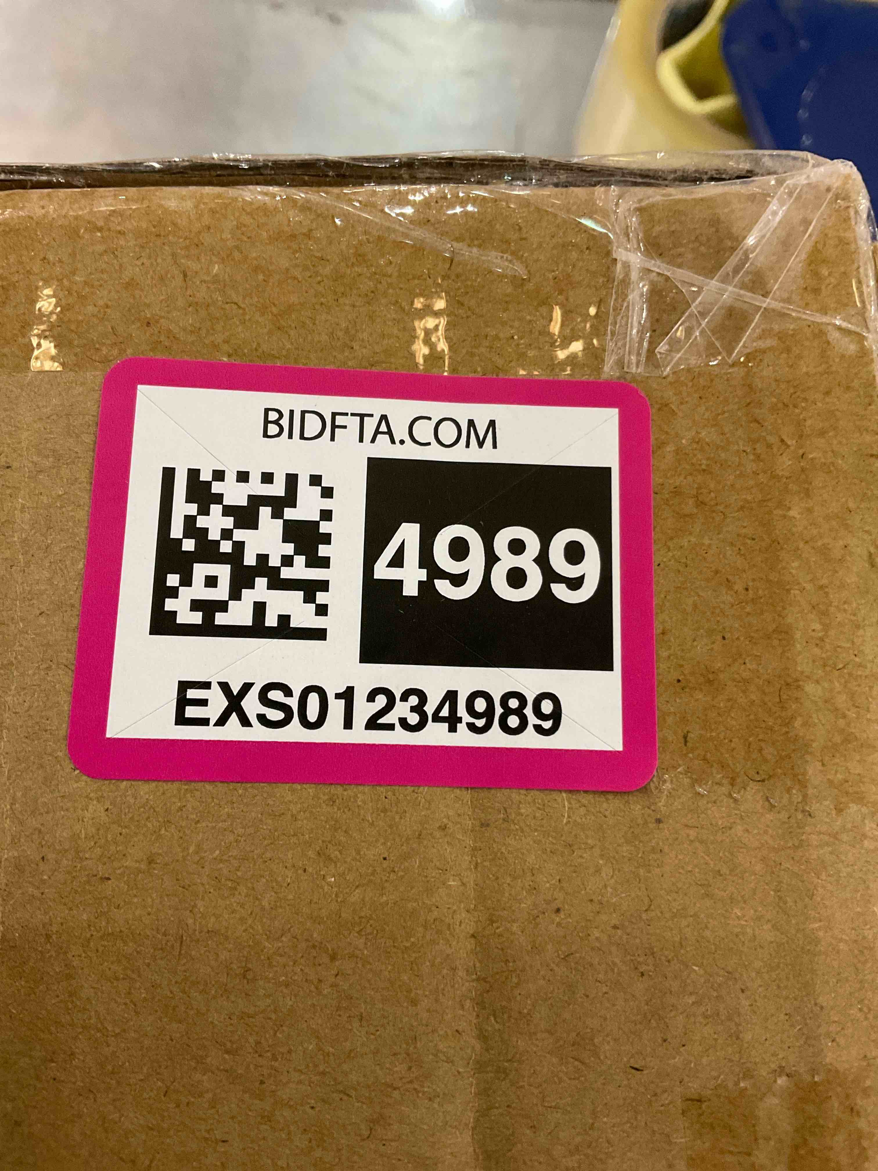https://s3.amazonaws.com/lotting-images-prod/BargainHunt/EXS01234989_1712252132457.jpeg