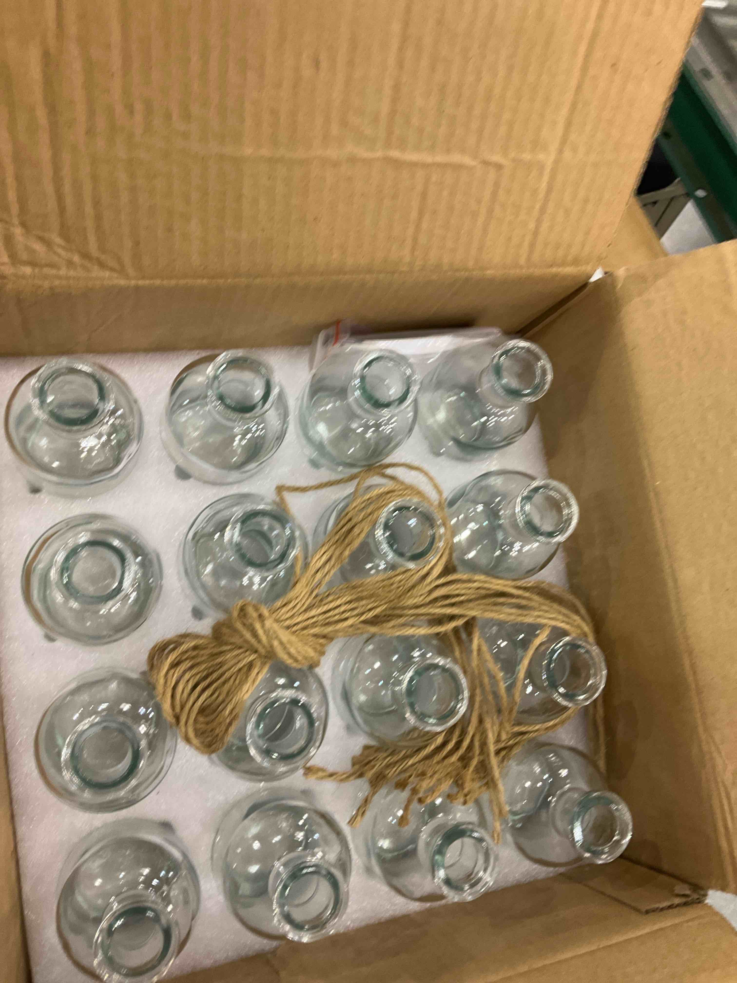 https://s3.amazonaws.com/lotting-images-prod/BargainHunt/EXS01236263_1713874550410.jpeg