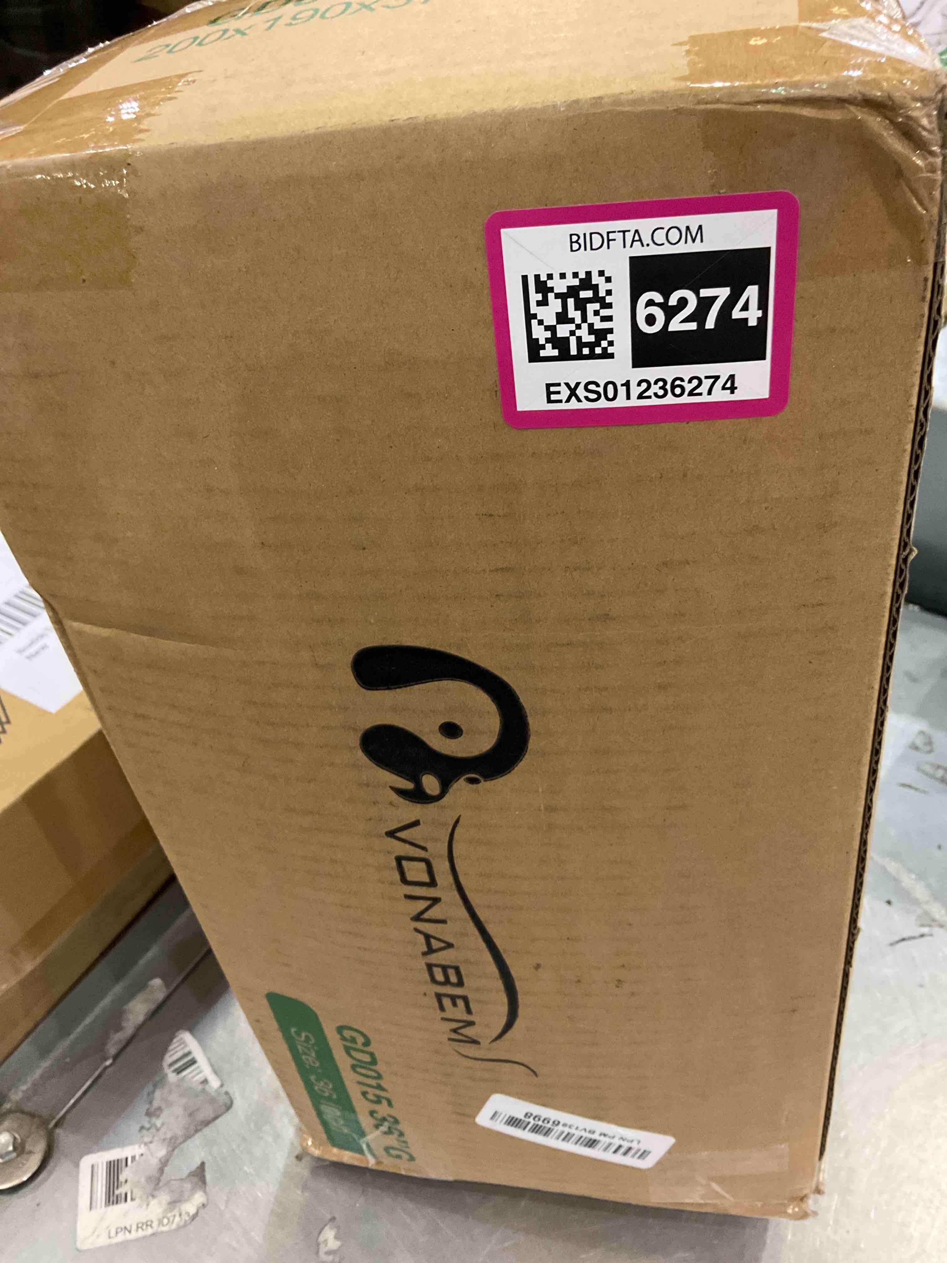 https://s3.amazonaws.com/lotting-images-prod/BargainHunt/EXS01236274_1713876075250.jpeg