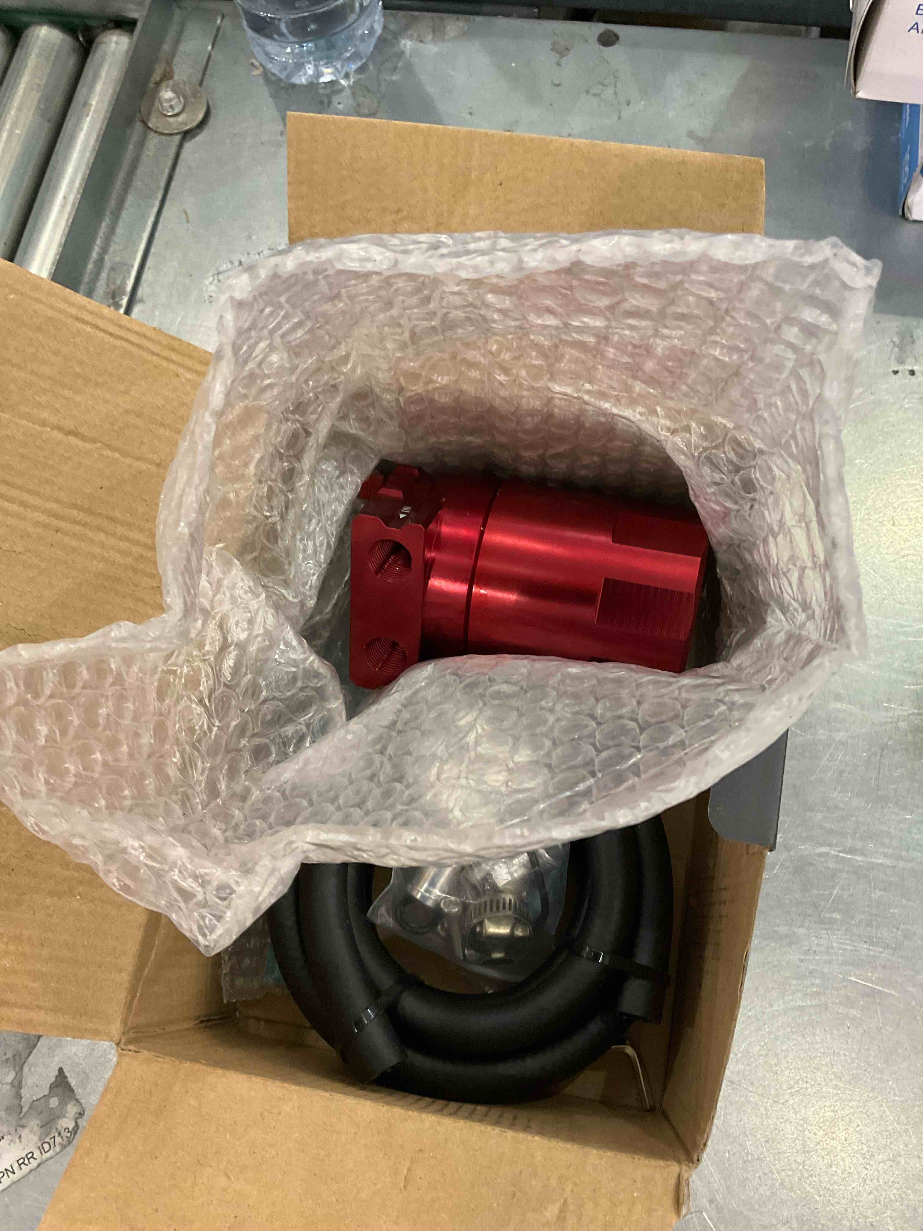 https://s3.amazonaws.com/lotting-images-prod/BargainHunt/EXS01236278_1713876497136.jpeg