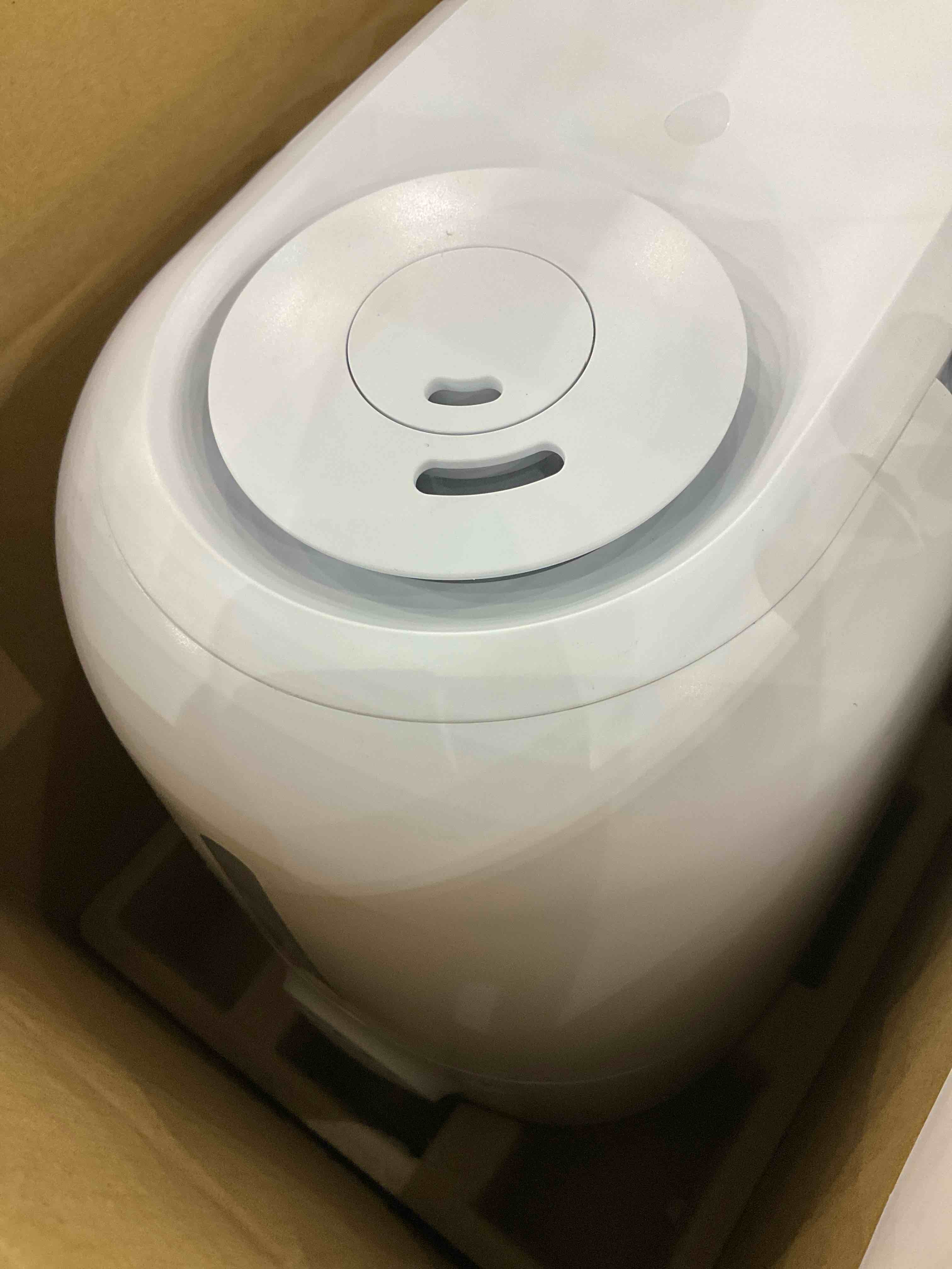 https://s3.amazonaws.com/lotting-images-prod/BargainHunt/EXS01236821_1715706022778.jpeg