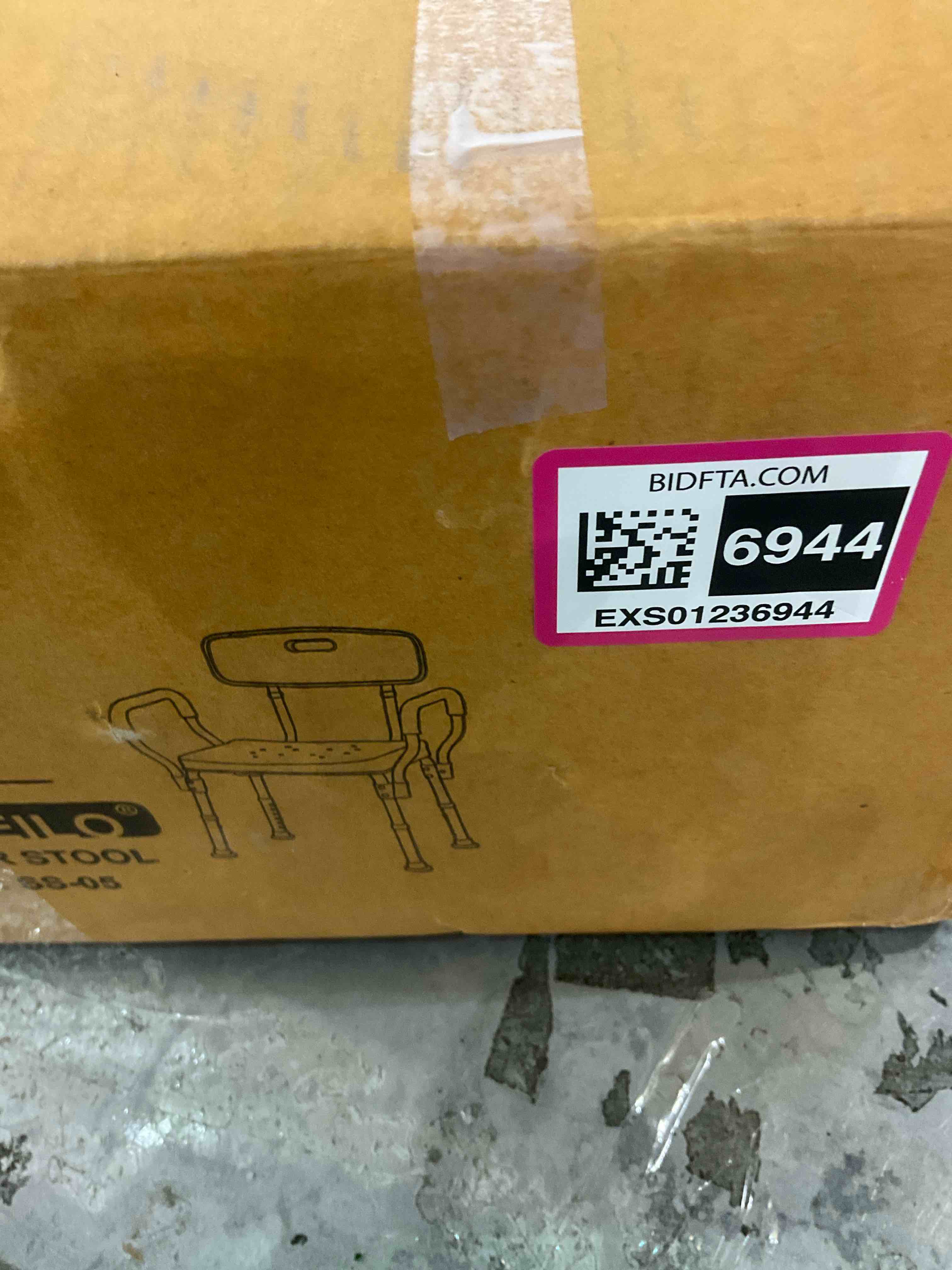 https://s3.amazonaws.com/lotting-images-prod/BargainHunt/EXS01236944_1715791698843.jpeg