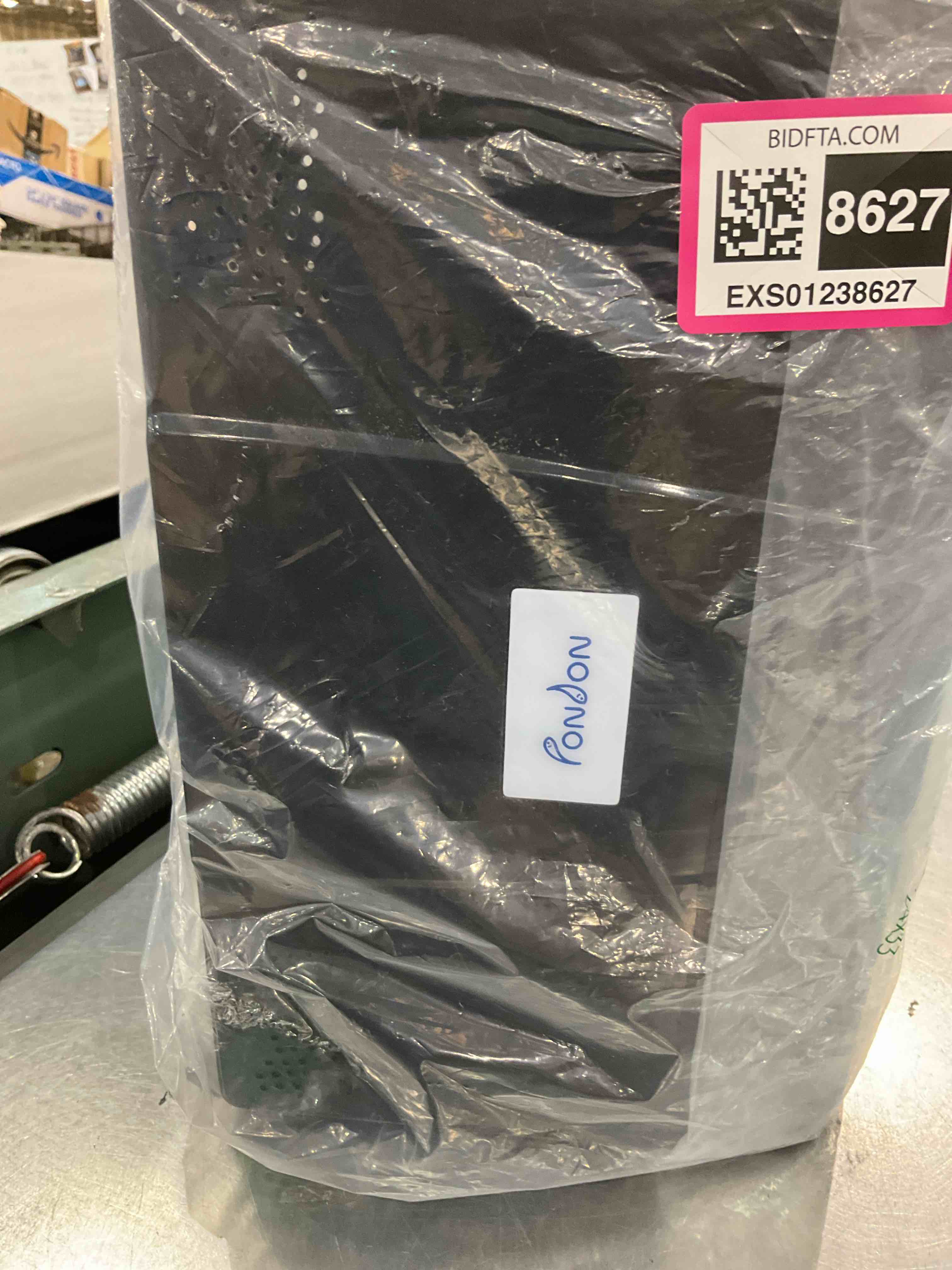 https://s3.amazonaws.com/lotting-images-prod/BargainHunt/EXS01238627_1716552377785.jpeg