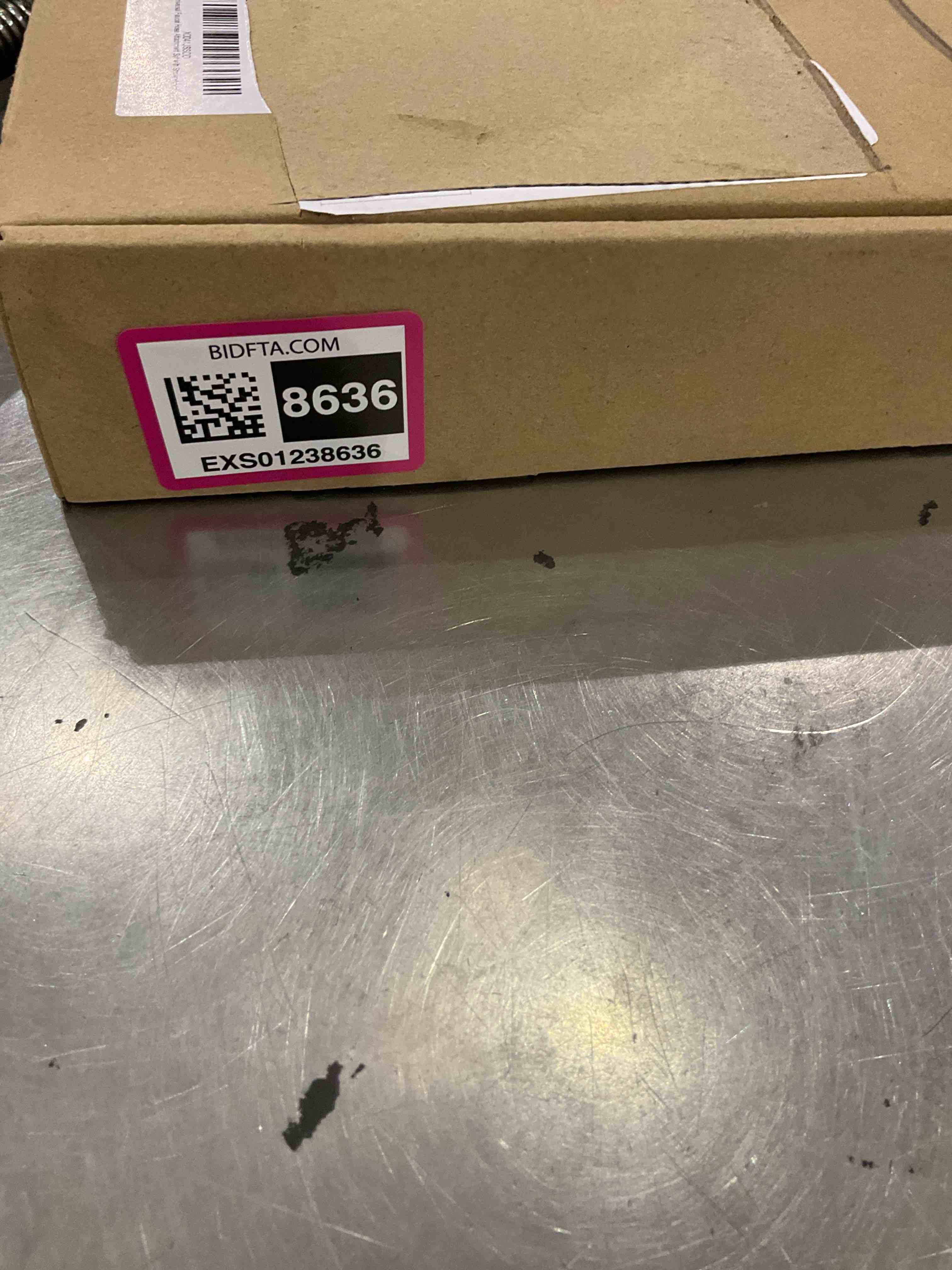 https://s3.amazonaws.com/lotting-images-prod/BargainHunt/EXS01238636_1716553246172.jpeg
