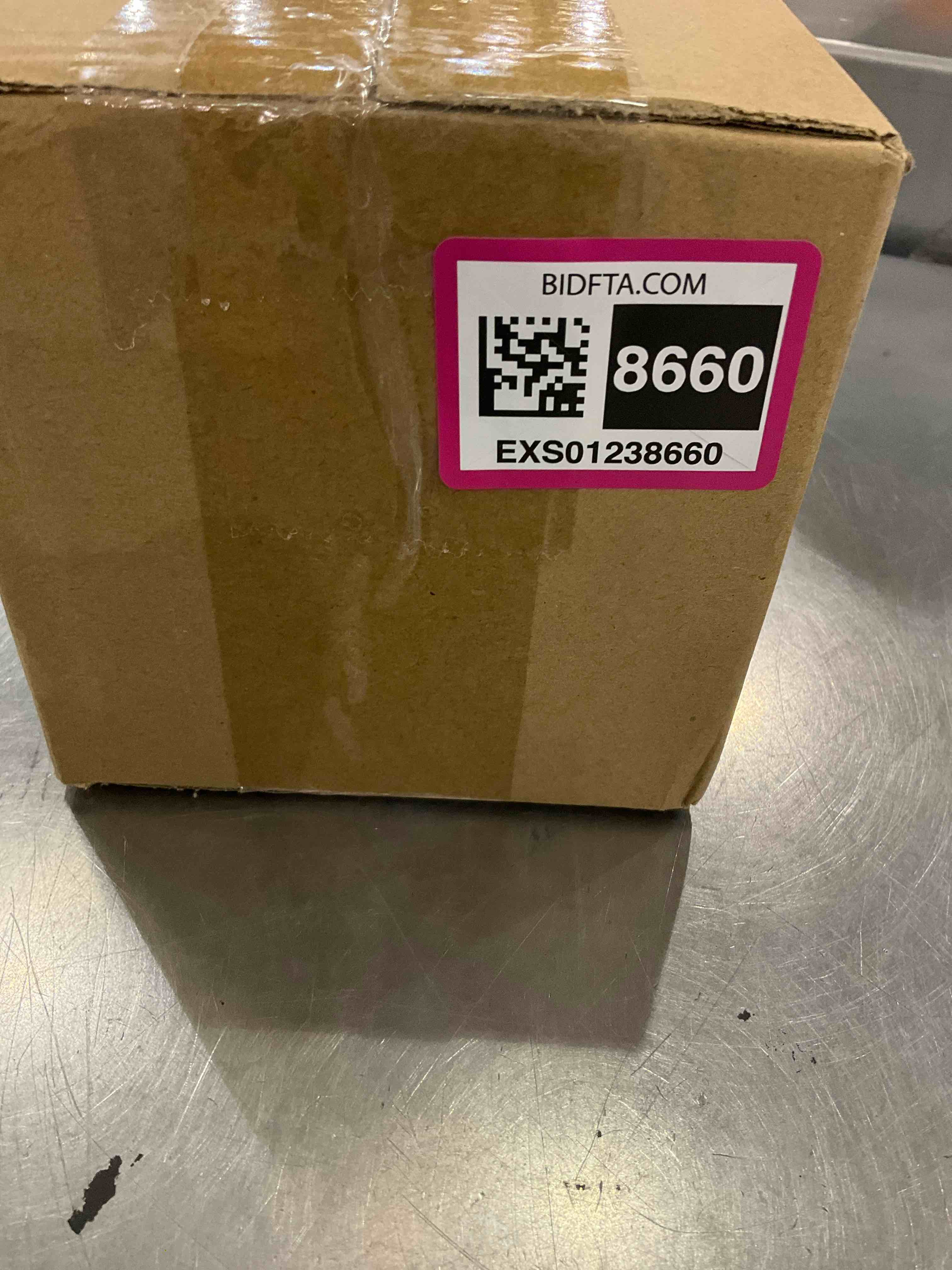 https://s3.amazonaws.com/lotting-images-prod/BargainHunt/EXS01238660_1716554404625.jpeg