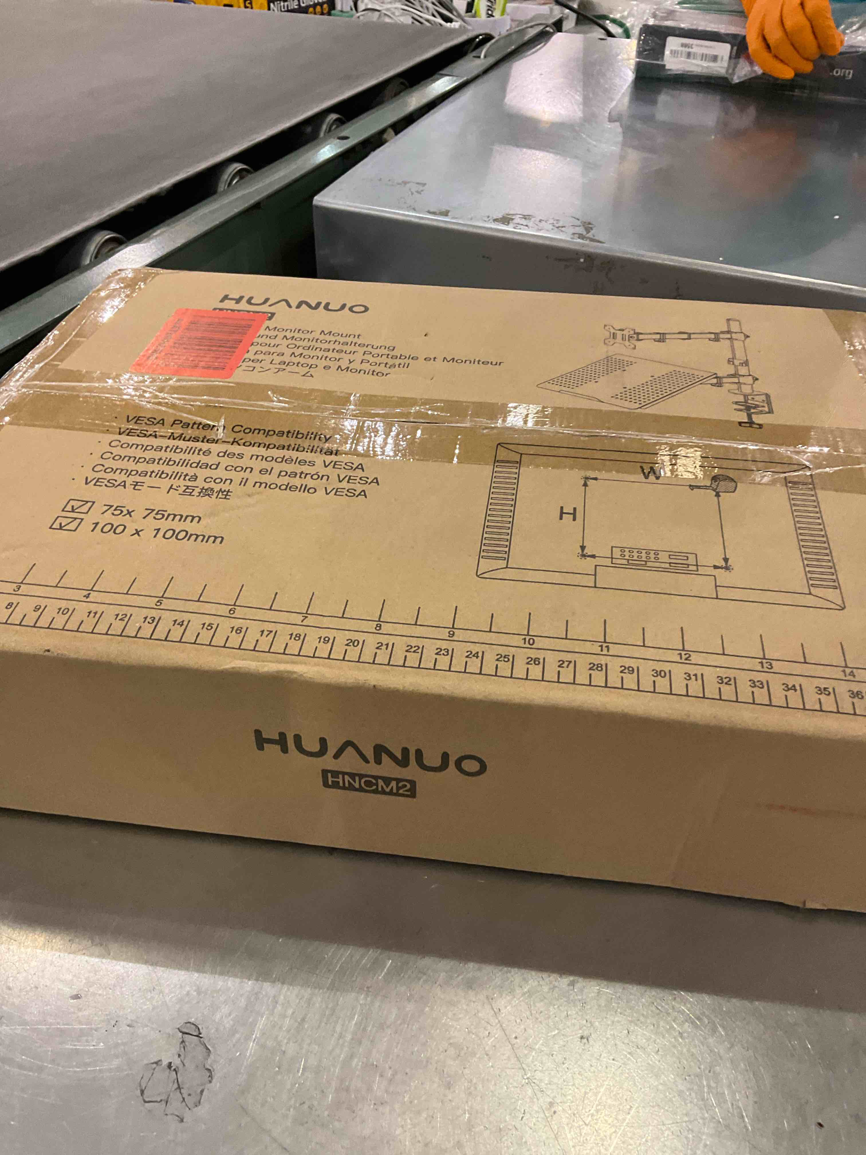 https://s3.amazonaws.com/lotting-images-prod/BargainHunt/EXS01238787_1716898448890.jpeg