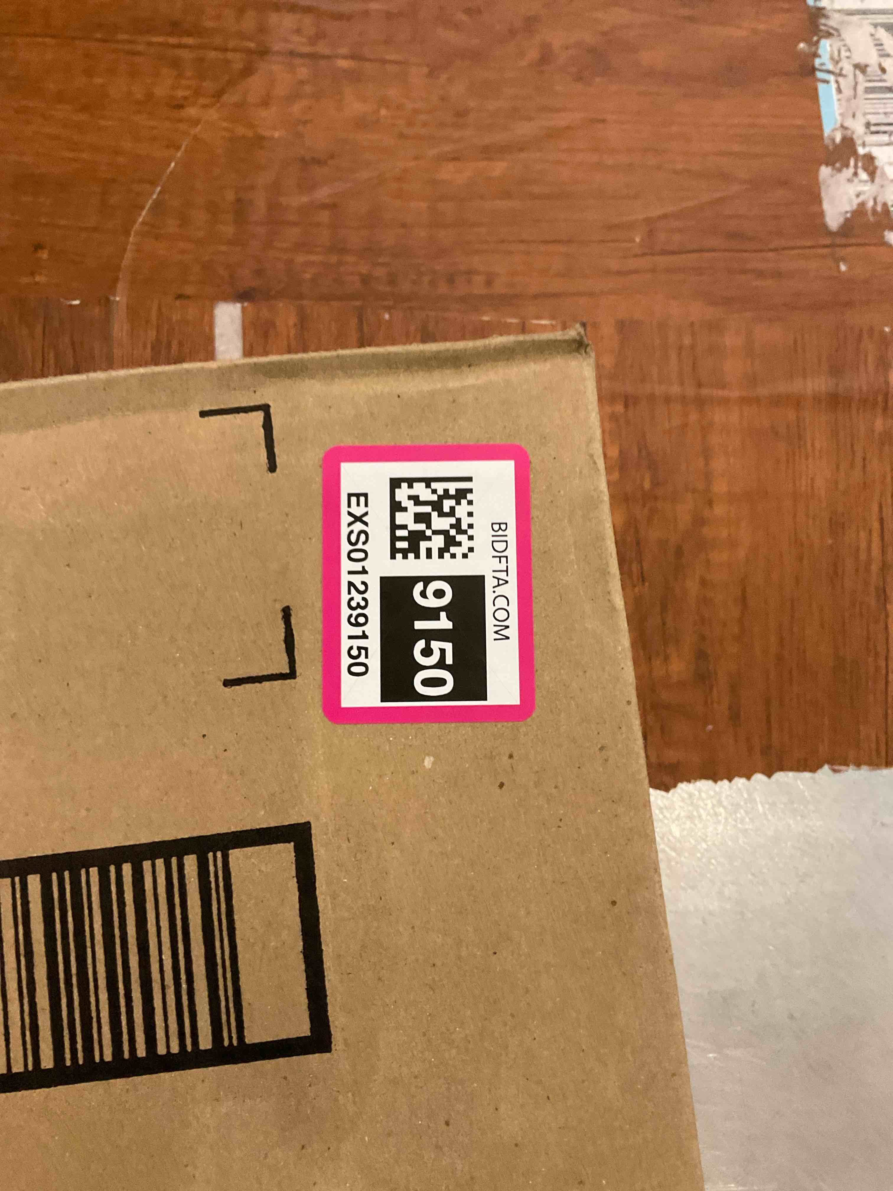 https://s3.amazonaws.com/lotting-images-prod/BargainHunt/EXS01239150_1712854824688.jpeg