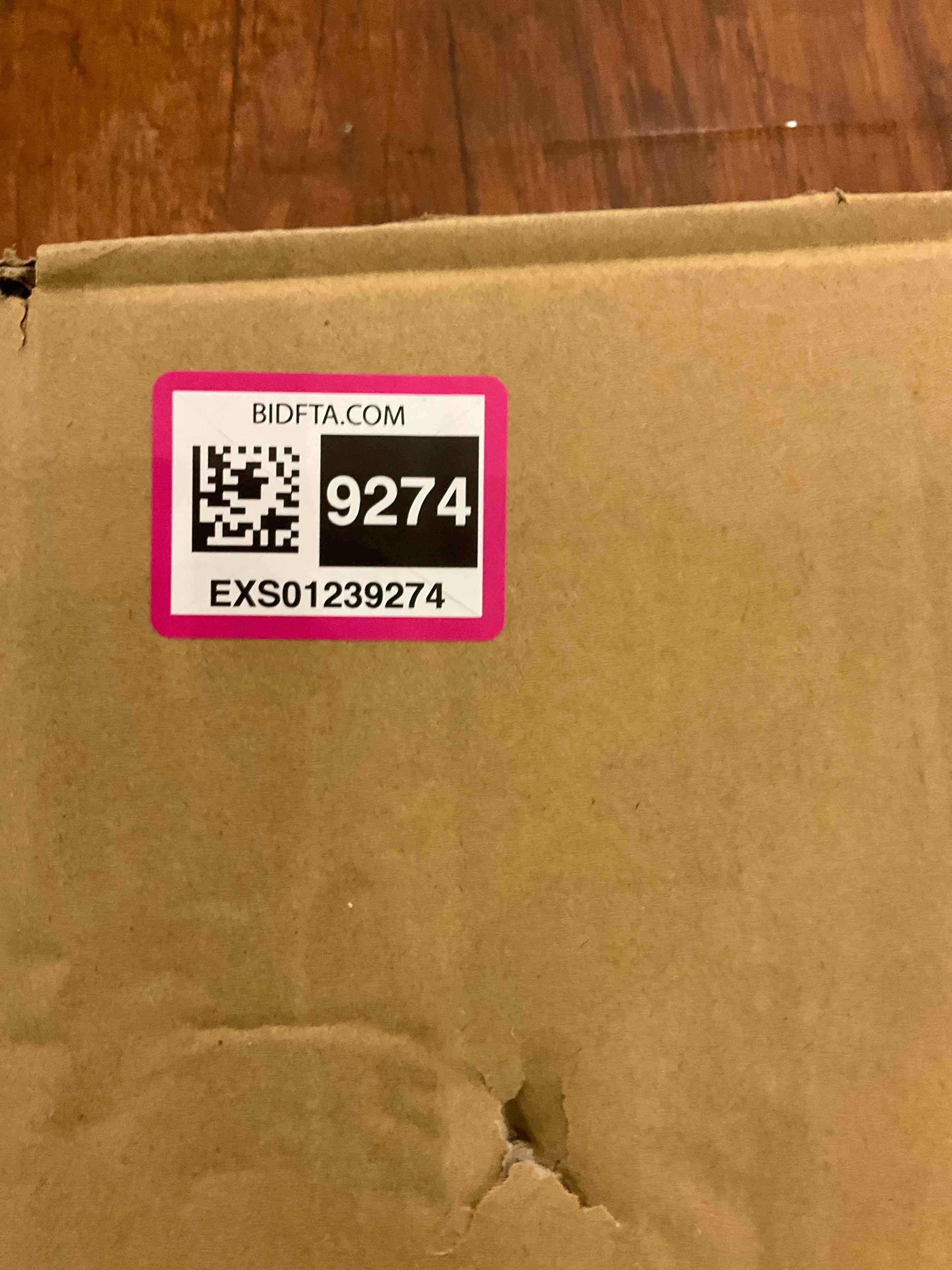 https://s3.amazonaws.com/lotting-images-prod/BargainHunt/EXS01239274_1712936738760.jpeg