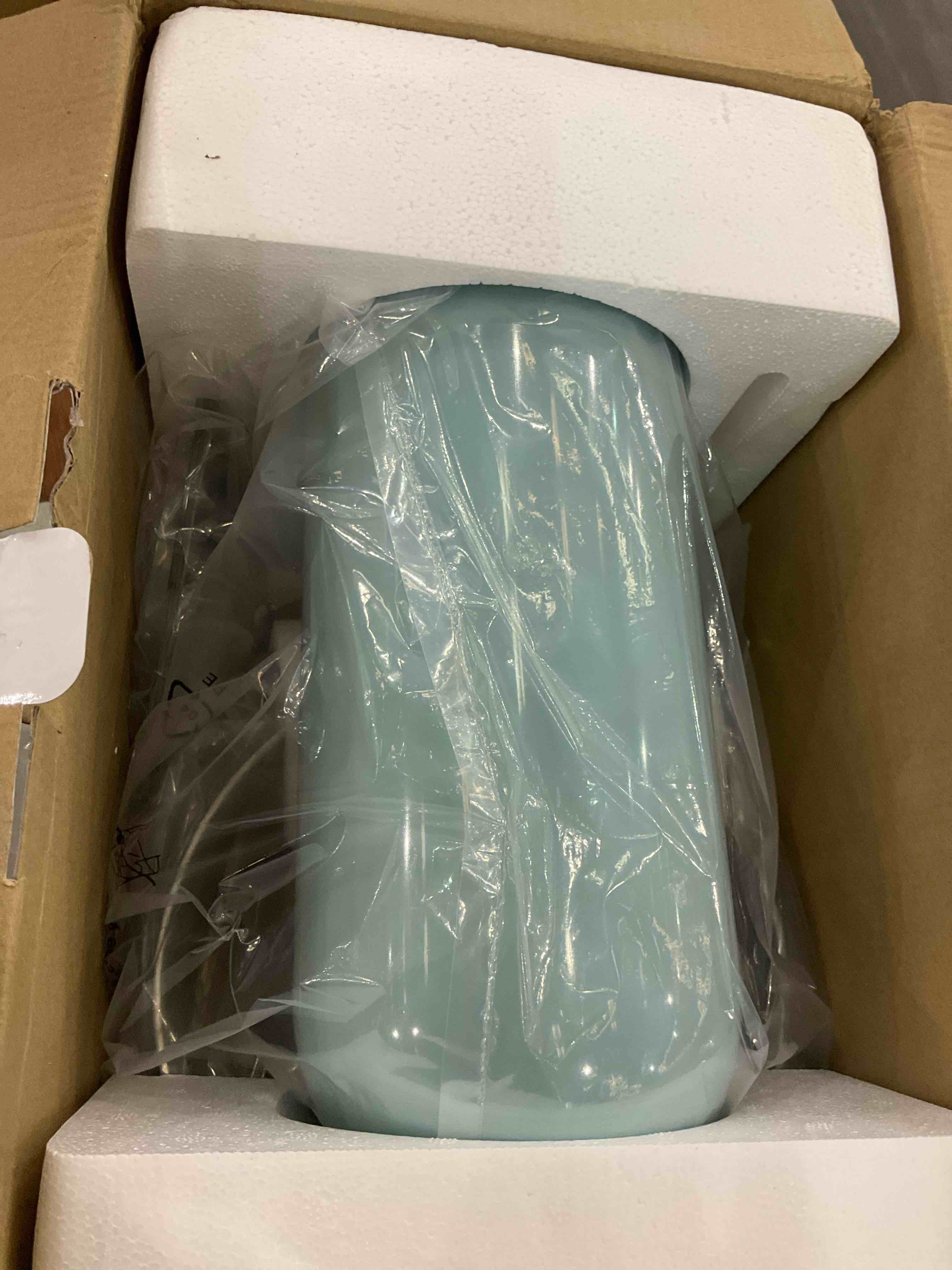 https://s3.amazonaws.com/lotting-images-prod/BargainHunt/EXS01239293_1712942204828.jpeg