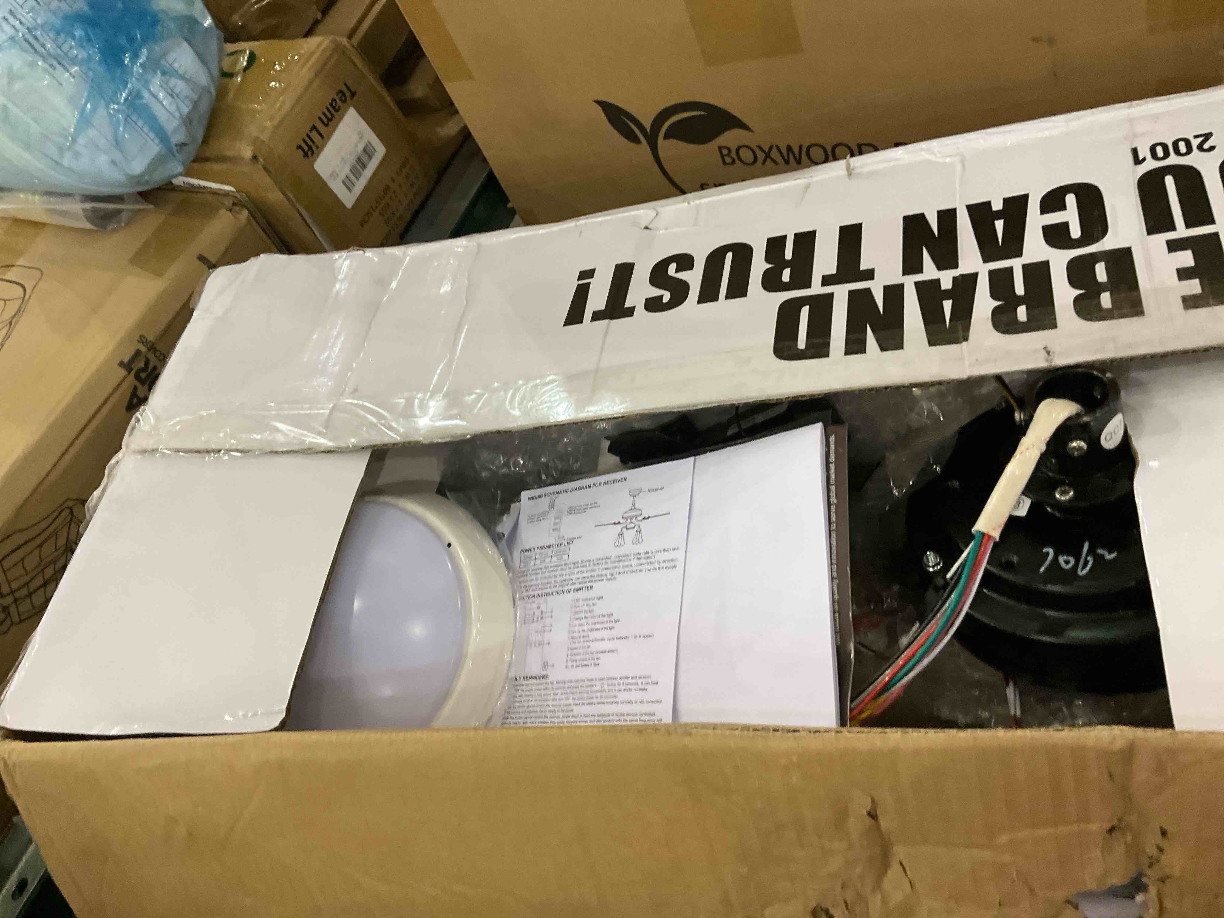 https://s3.amazonaws.com/lotting-images-prod/BargainHunt/EXS01239651_1717764674730.jpeg