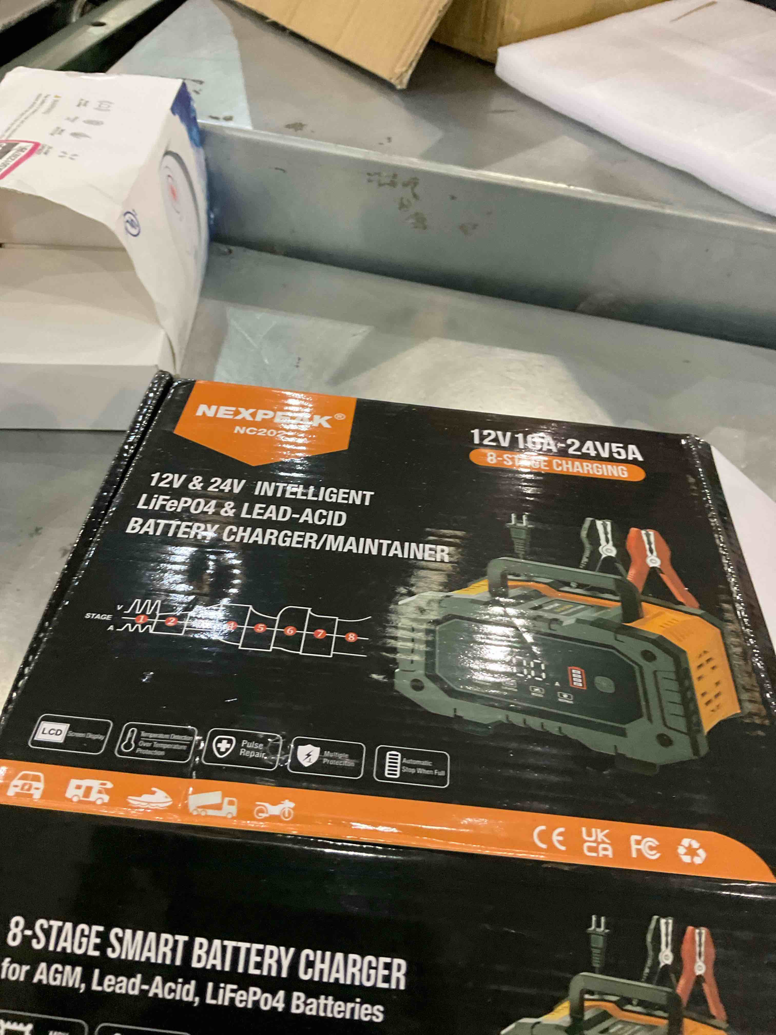 https://s3.amazonaws.com/lotting-images-prod/BargainHunt/EXS01239800_1718019823692.jpeg