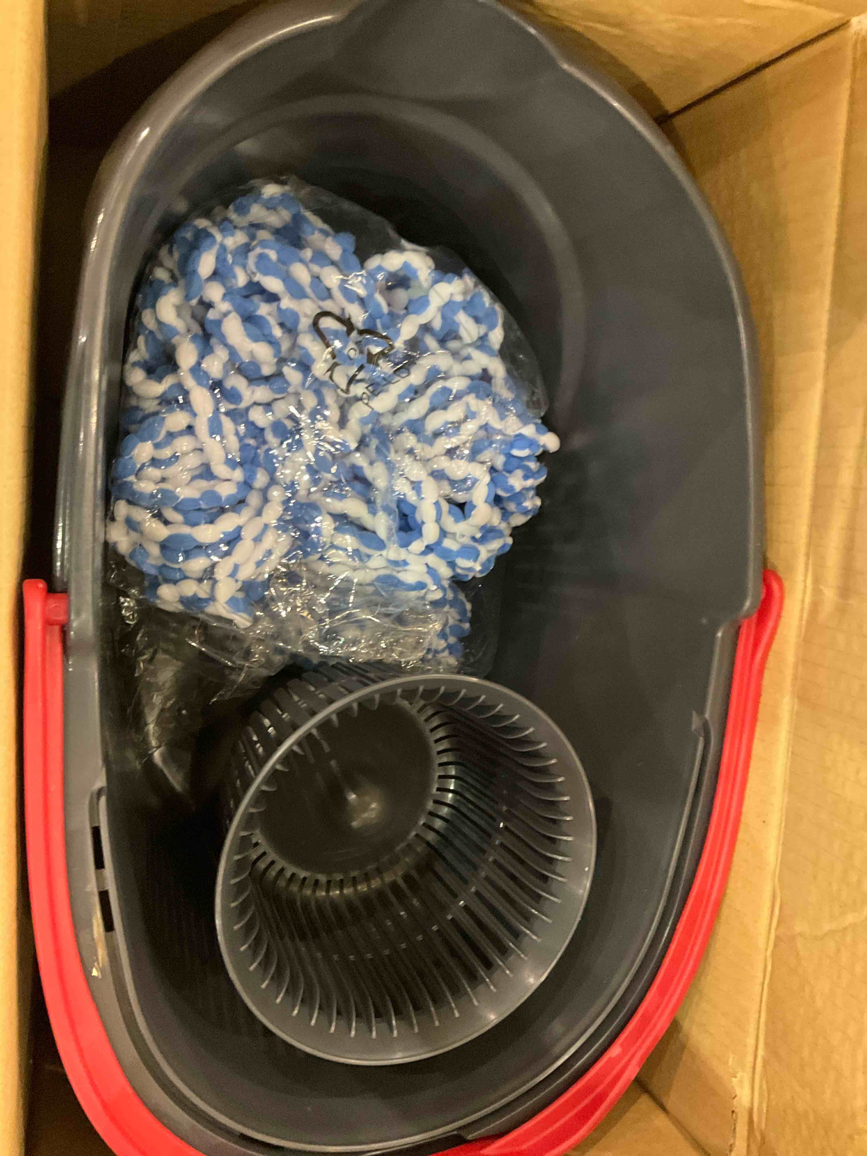 https://s3.amazonaws.com/lotting-images-prod/BargainHunt/EXS01240285_1709827314321.jpeg