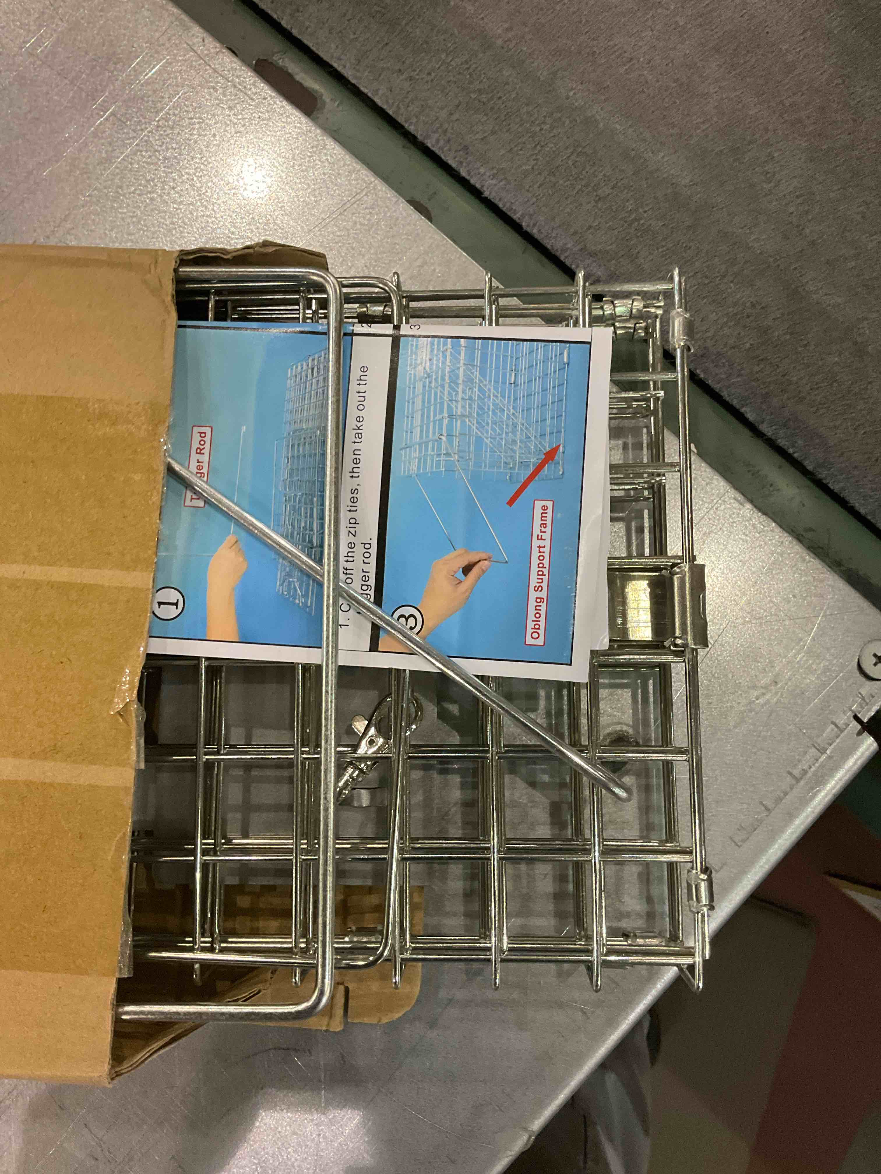 https://s3.amazonaws.com/lotting-images-prod/BargainHunt/EXS01240381_1709904717311.jpeg