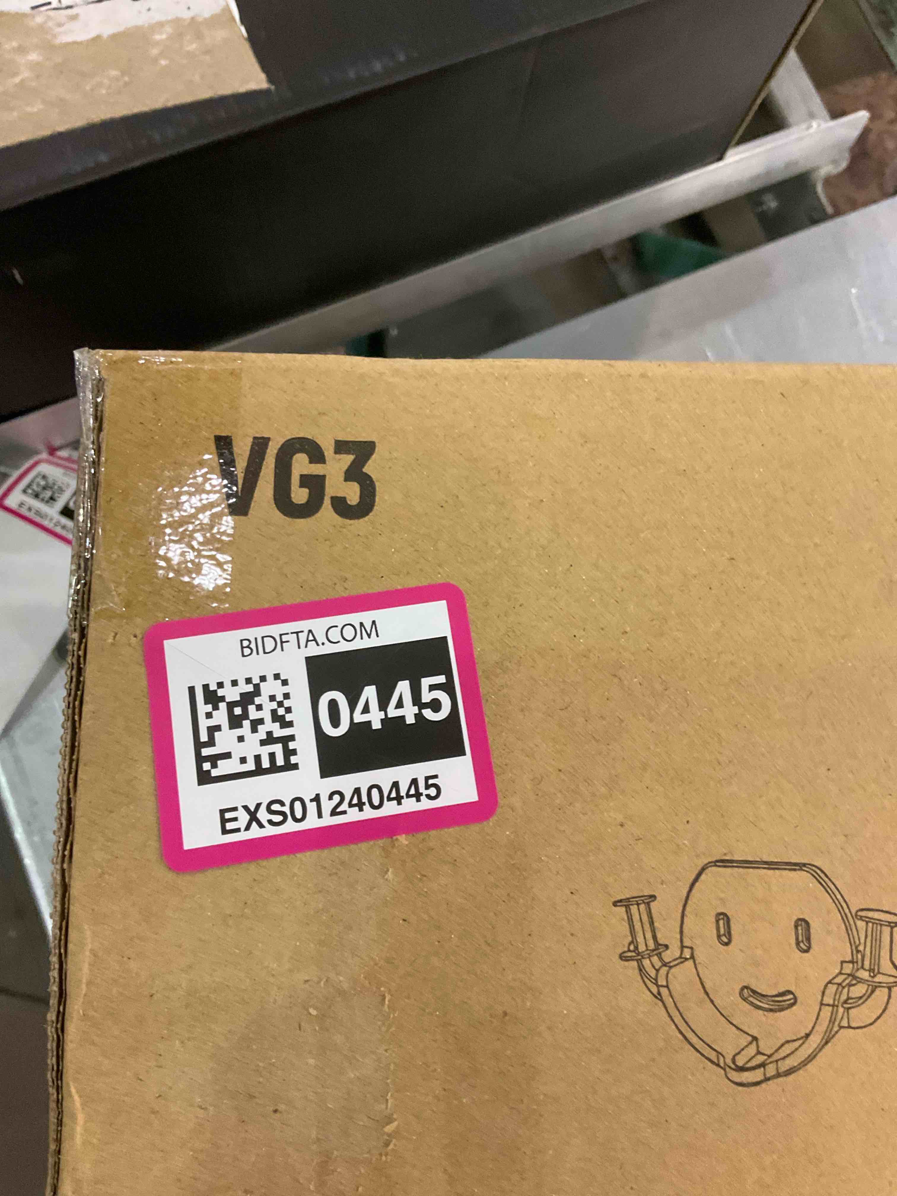 https://s3.amazonaws.com/lotting-images-prod/BargainHunt/EXS01240445_1709913973330.jpeg