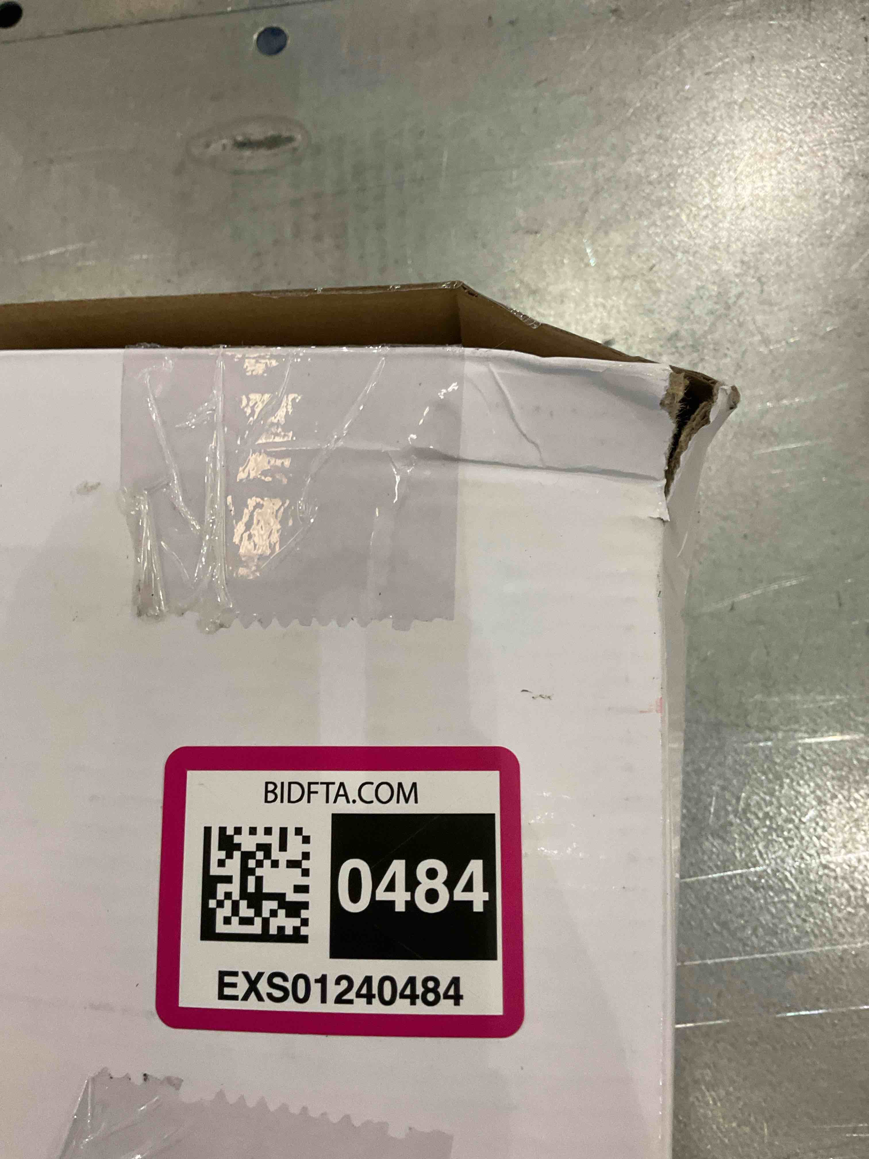https://s3.amazonaws.com/lotting-images-prod/BargainHunt/EXS01240484_1709919767971.jpeg