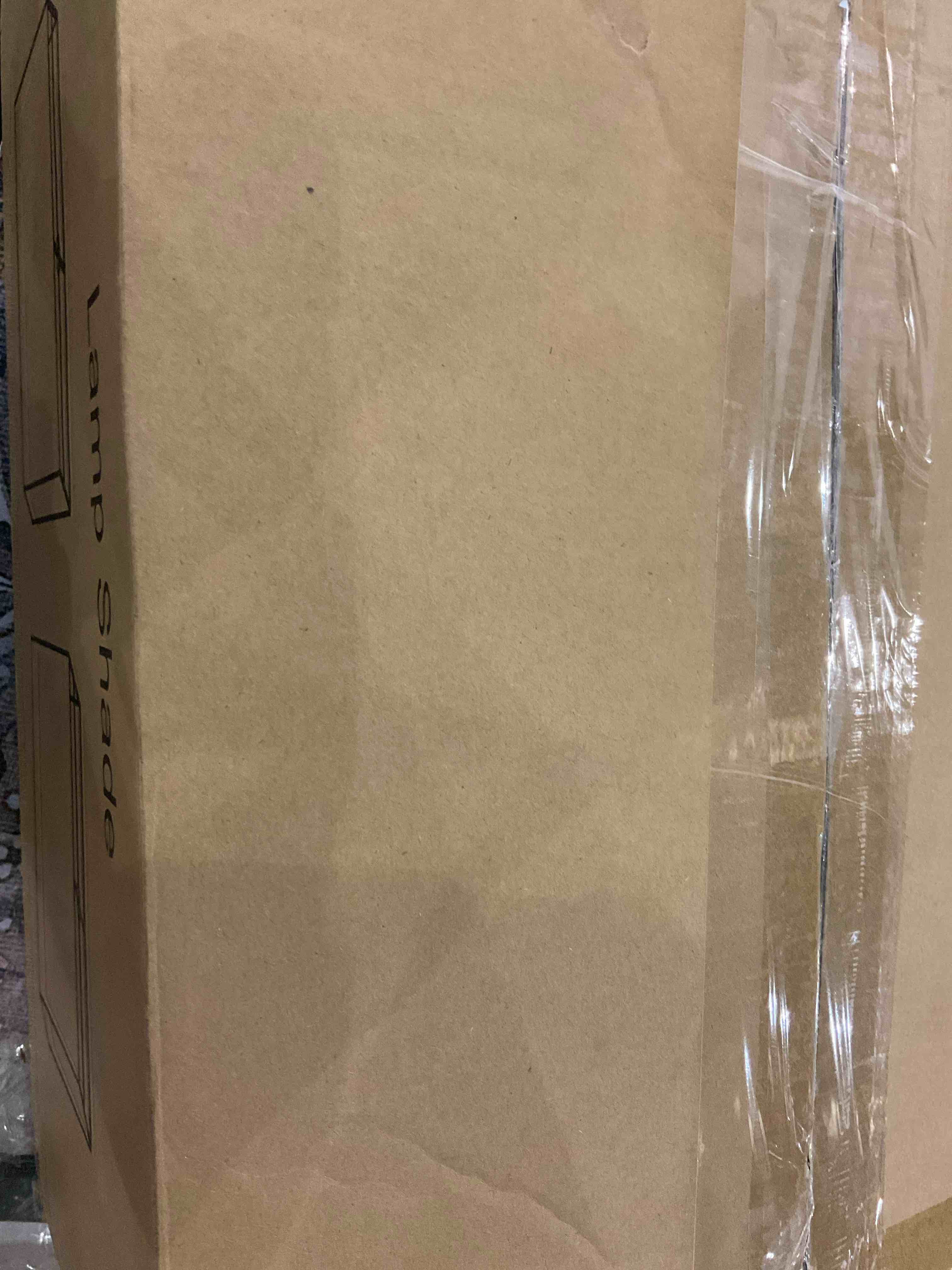 https://s3.amazonaws.com/lotting-images-prod/BargainHunt/EXS01240610_1711465645528.jpeg