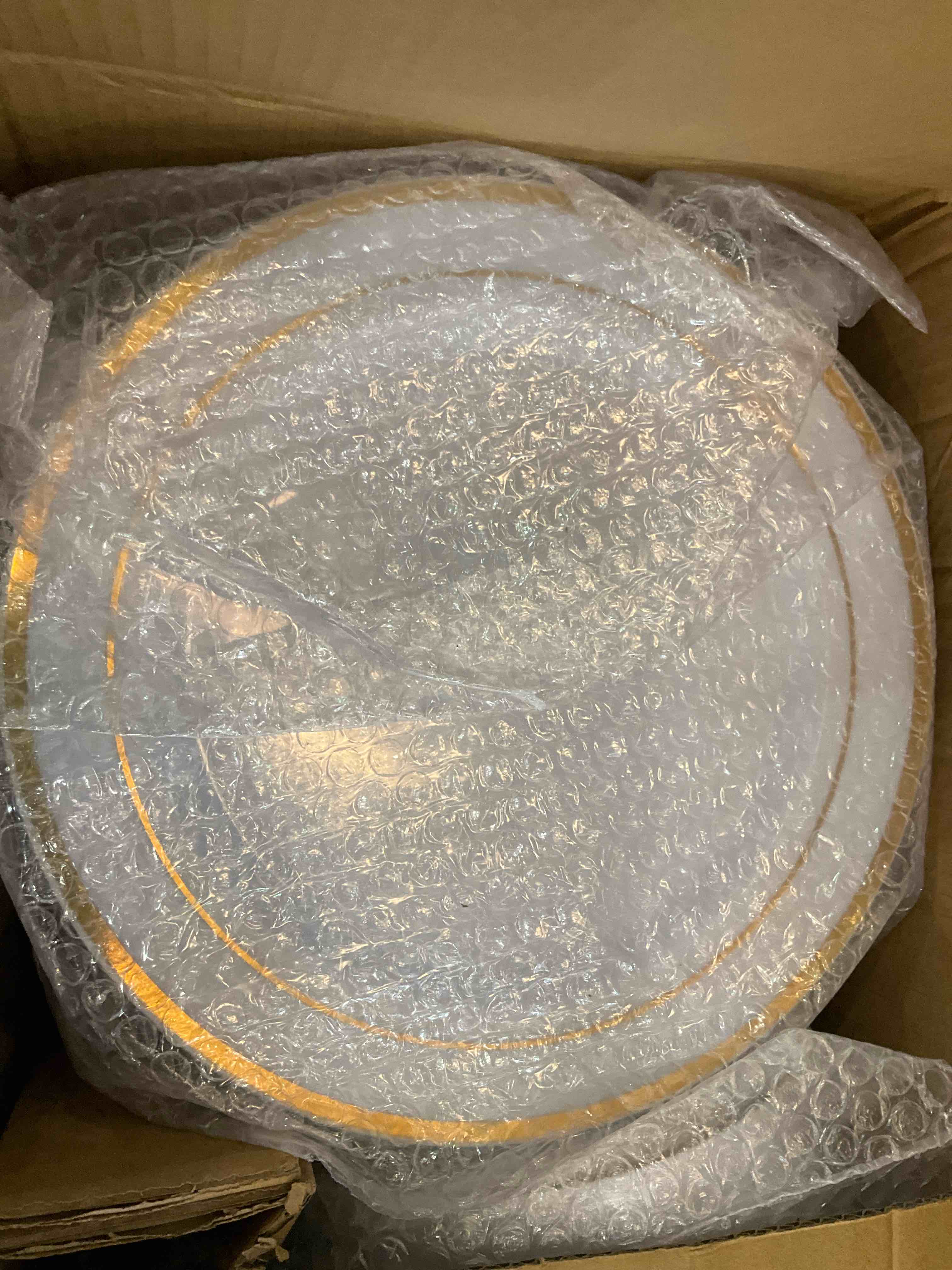 https://s3.amazonaws.com/lotting-images-prod/BargainHunt/EXS01240907_1711563929895.jpeg