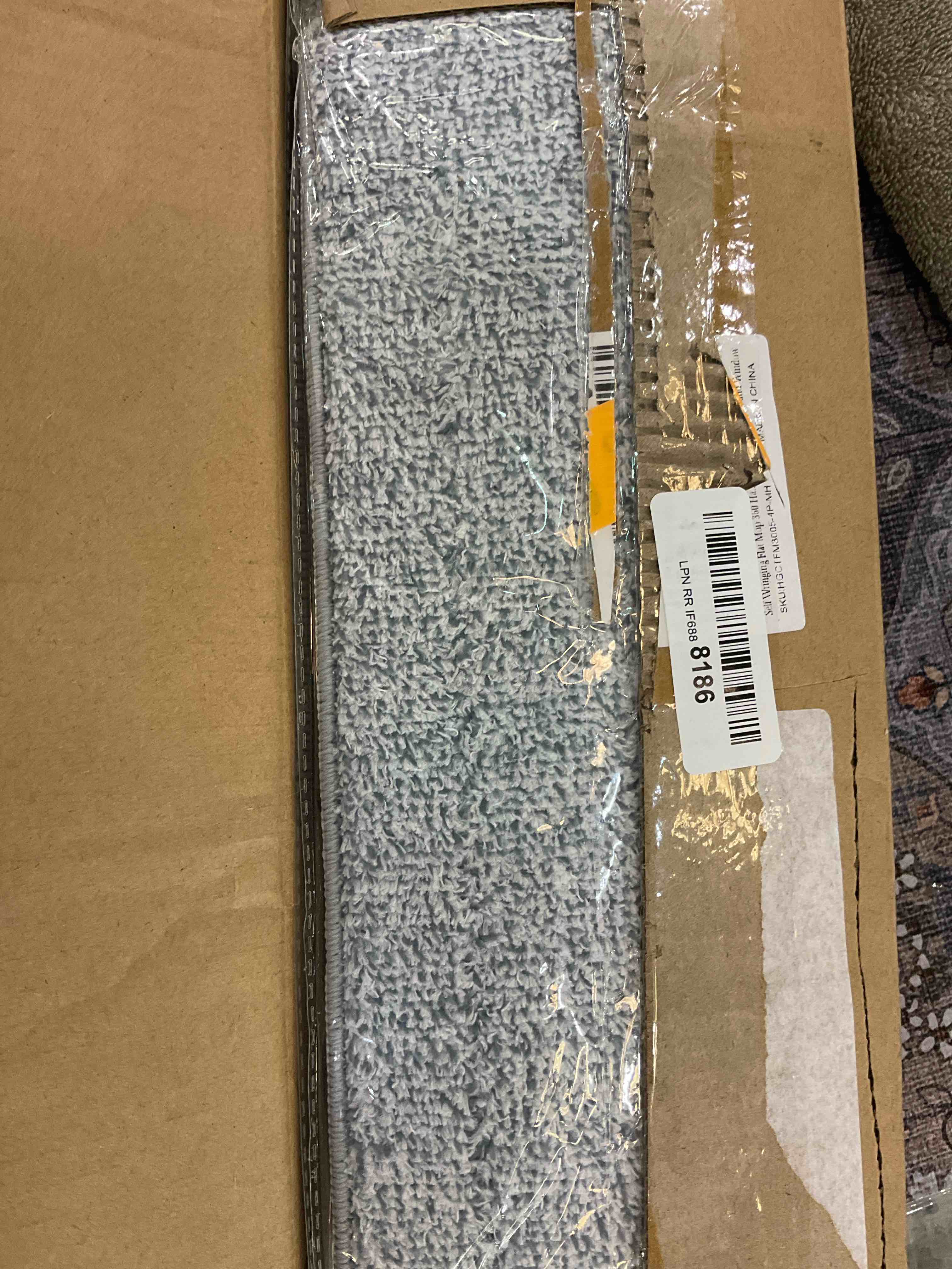 https://s3.amazonaws.com/lotting-images-prod/BargainHunt/EXS01240934_1711565631106.jpeg