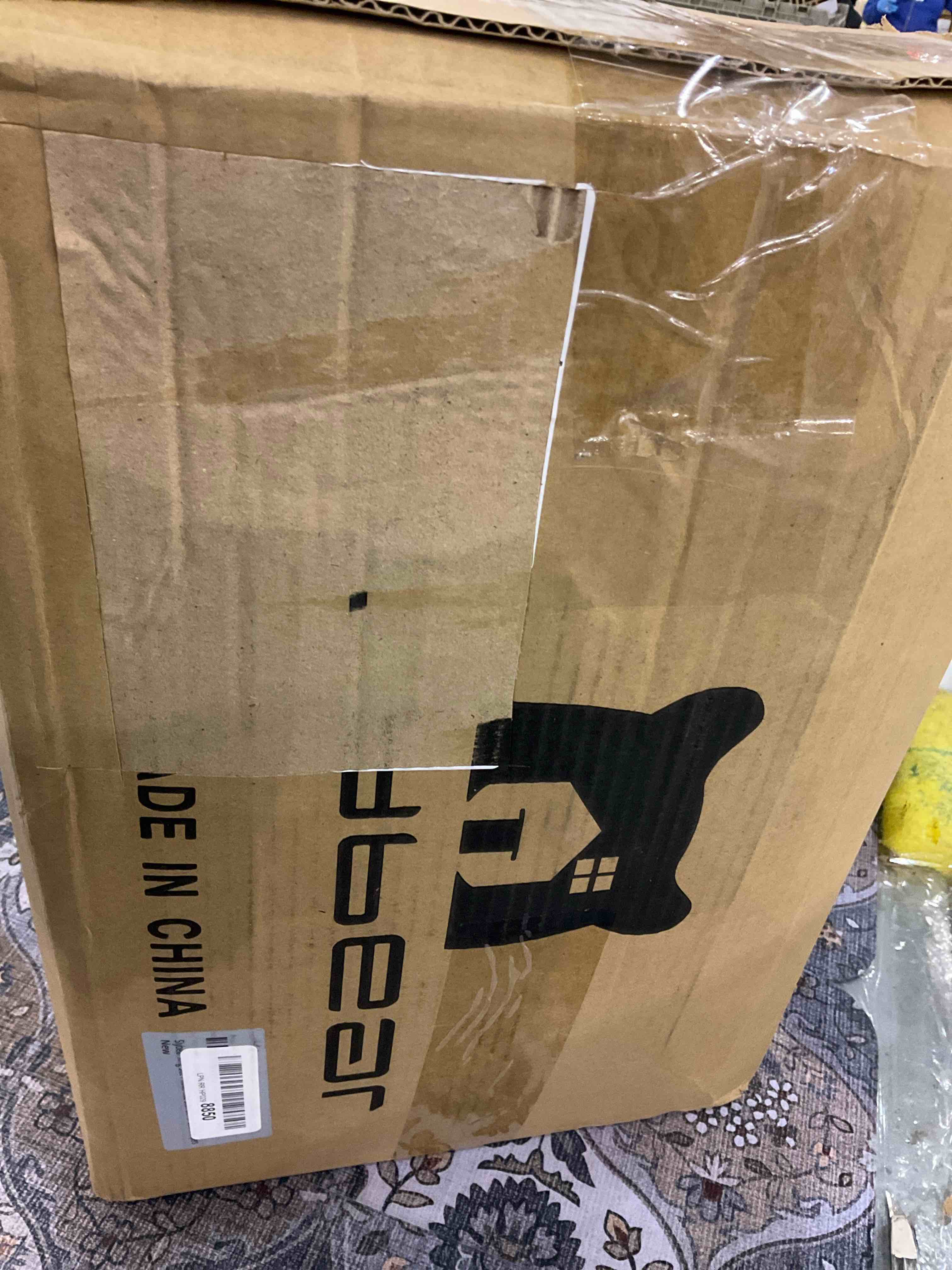 https://s3.amazonaws.com/lotting-images-prod/BargainHunt/EXS01240985_1711626682915.jpeg