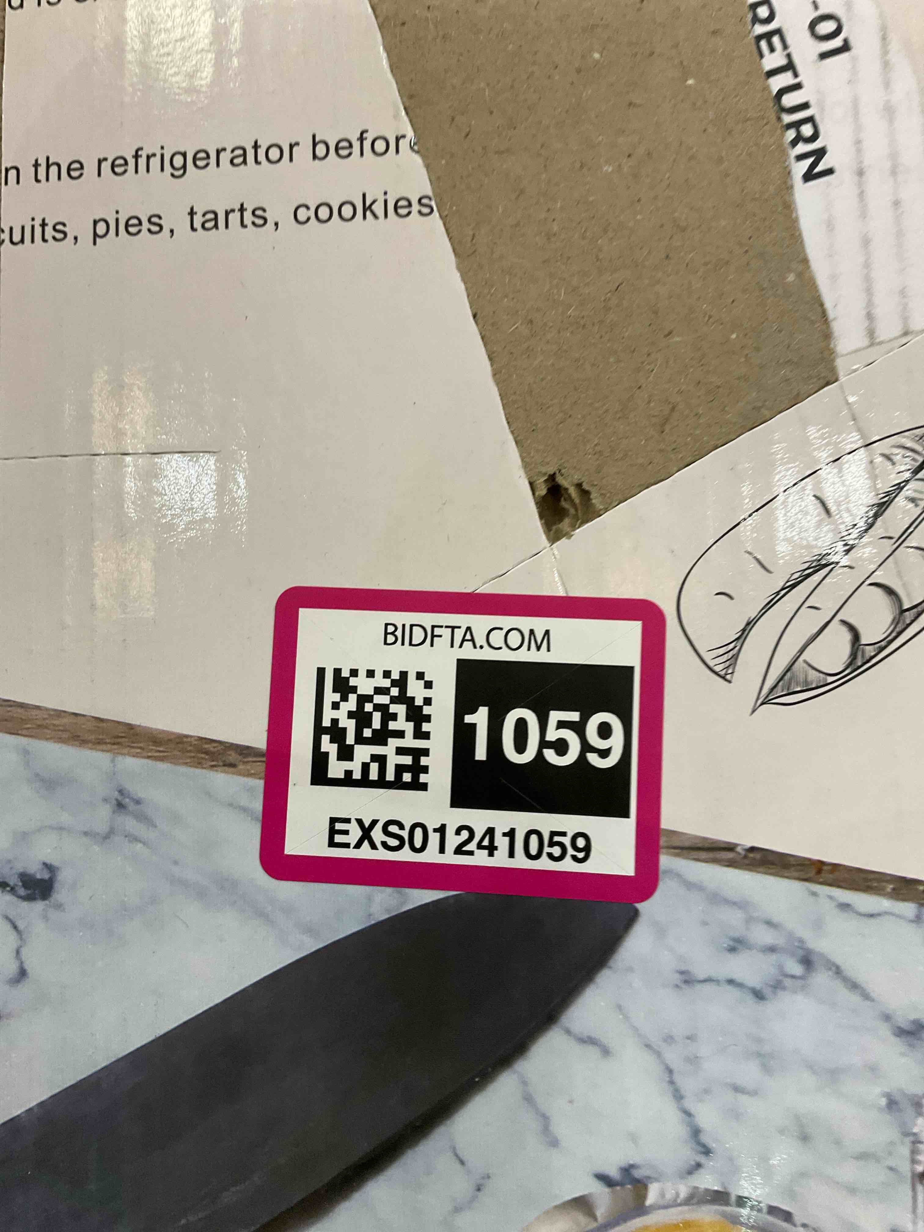 https://s3.amazonaws.com/lotting-images-prod/BargainHunt/EXS01241059_1710858201036.jpeg