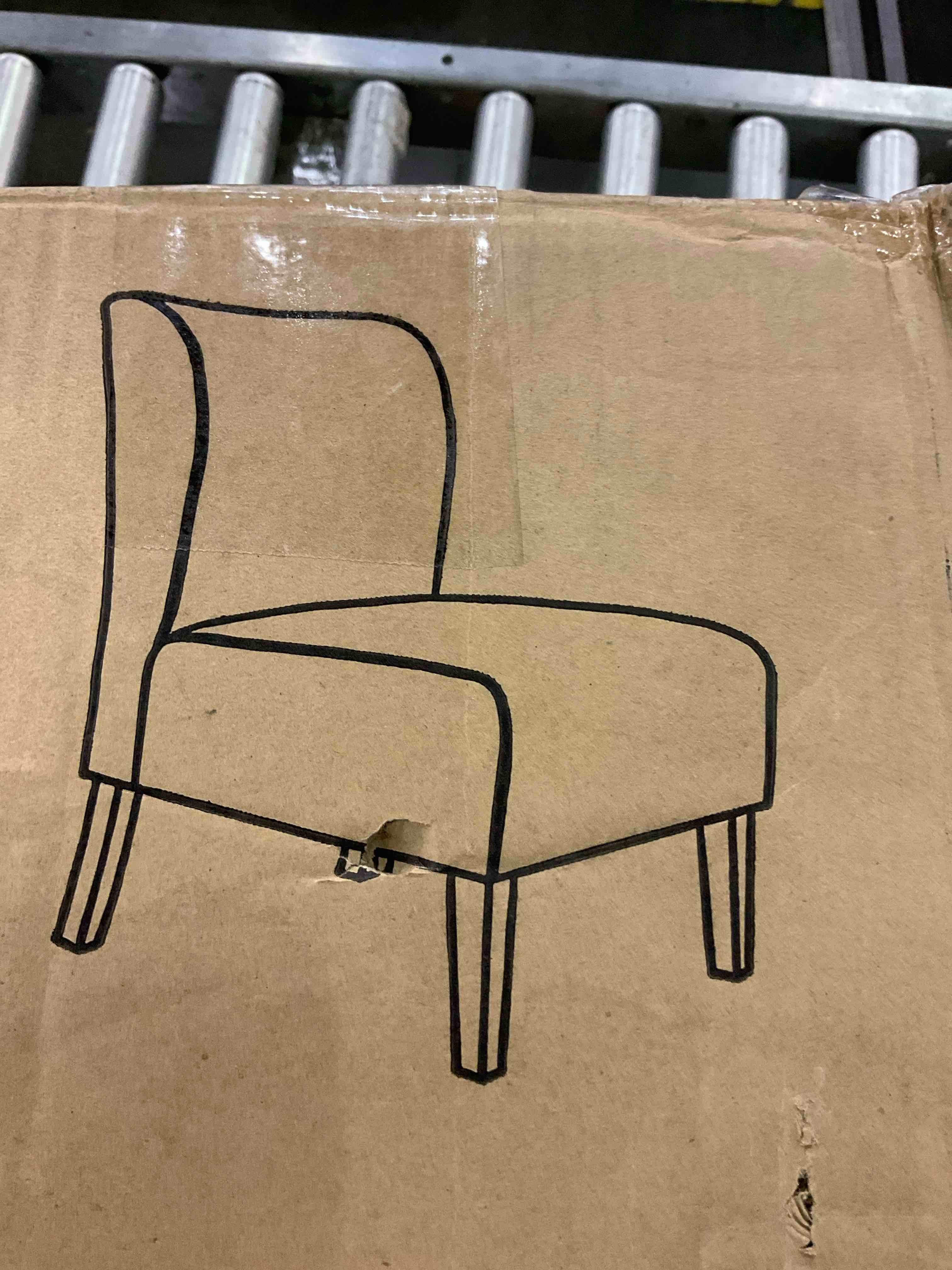 https://s3.amazonaws.com/lotting-images-prod/BargainHunt/EXS01241165_1711021784668.jpeg