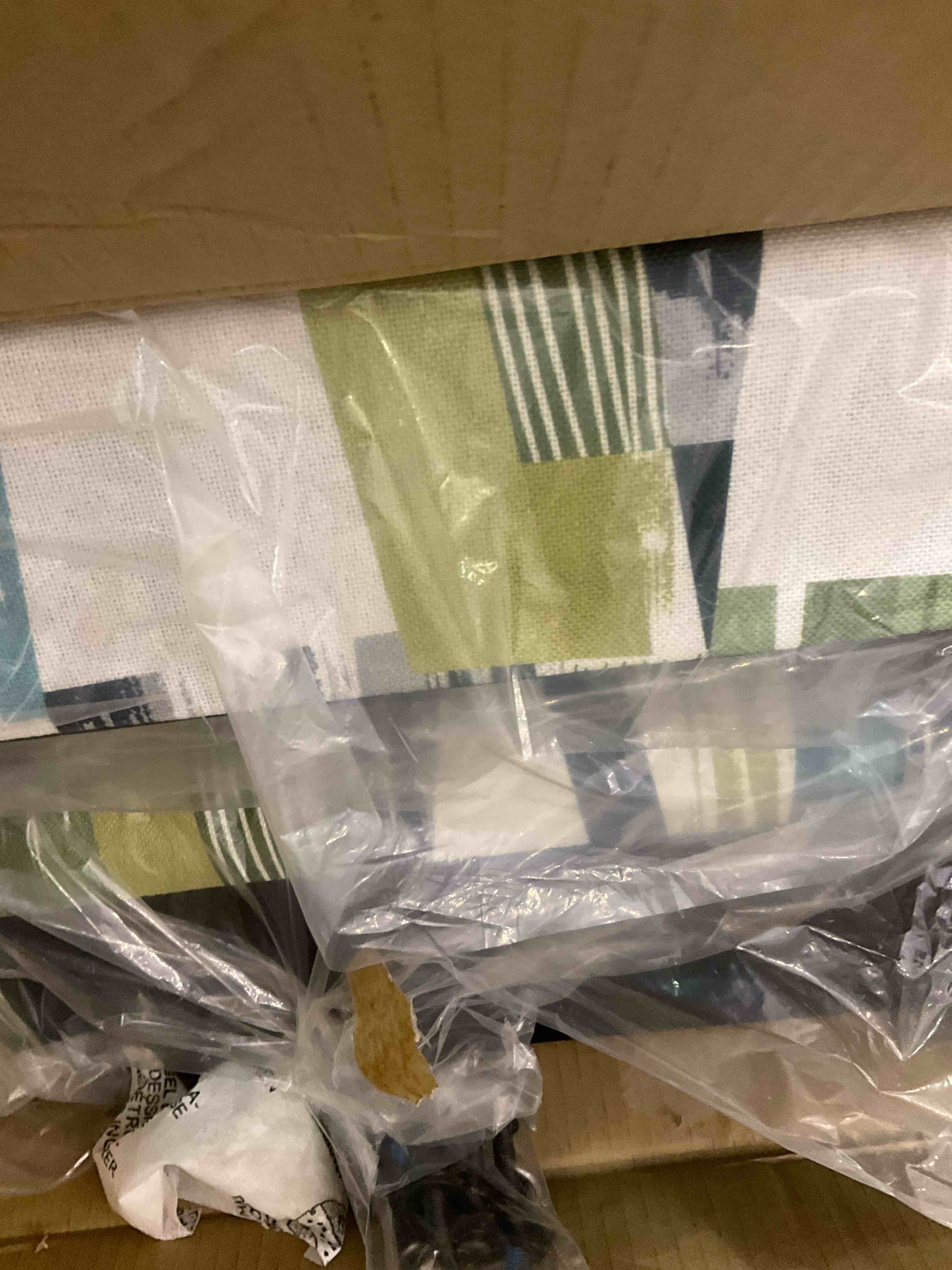 https://s3.amazonaws.com/lotting-images-prod/BargainHunt/EXS01241165_1711021825479.jpeg