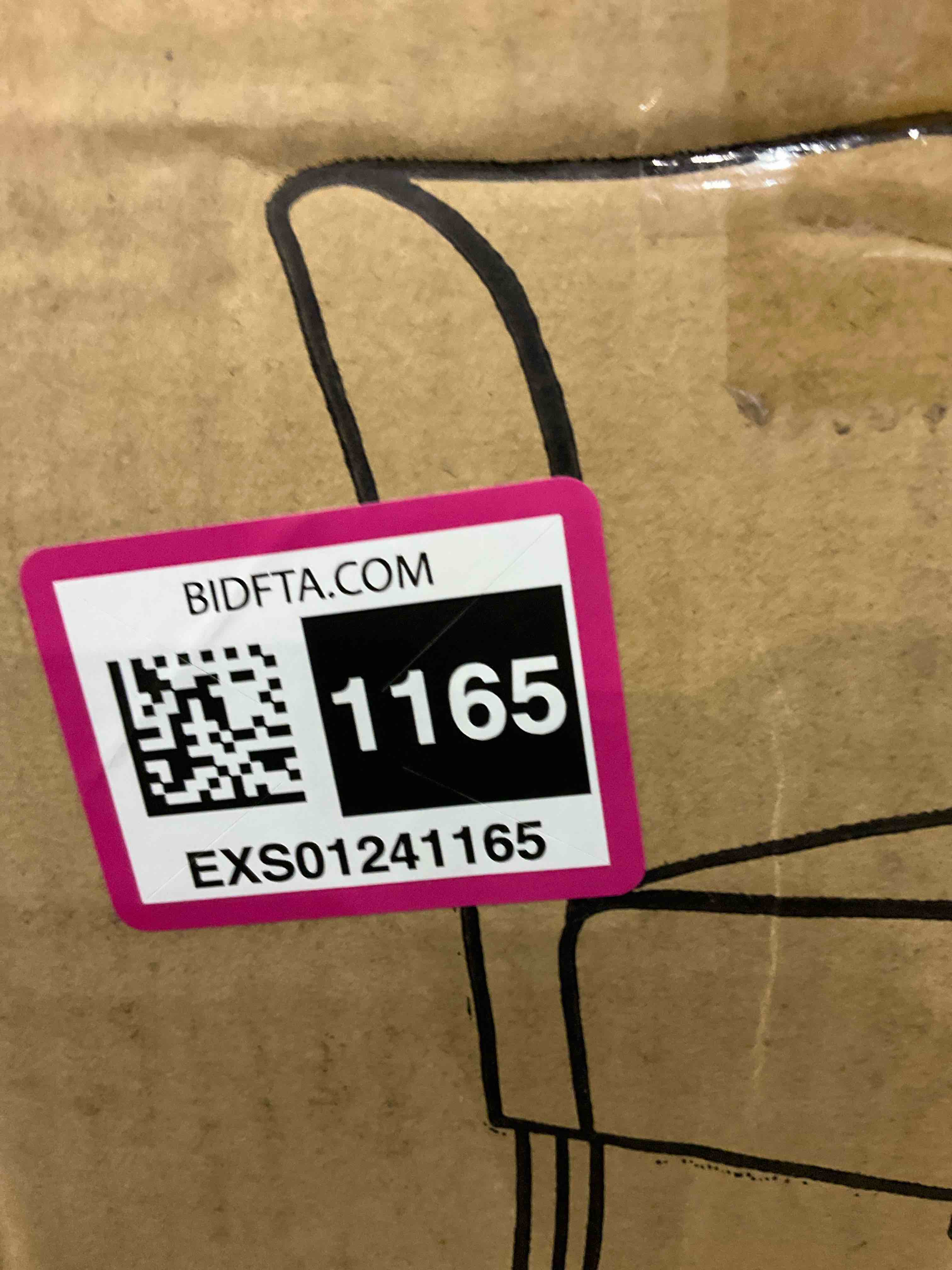 https://s3.amazonaws.com/lotting-images-prod/BargainHunt/EXS01241165_1711021873223.jpeg