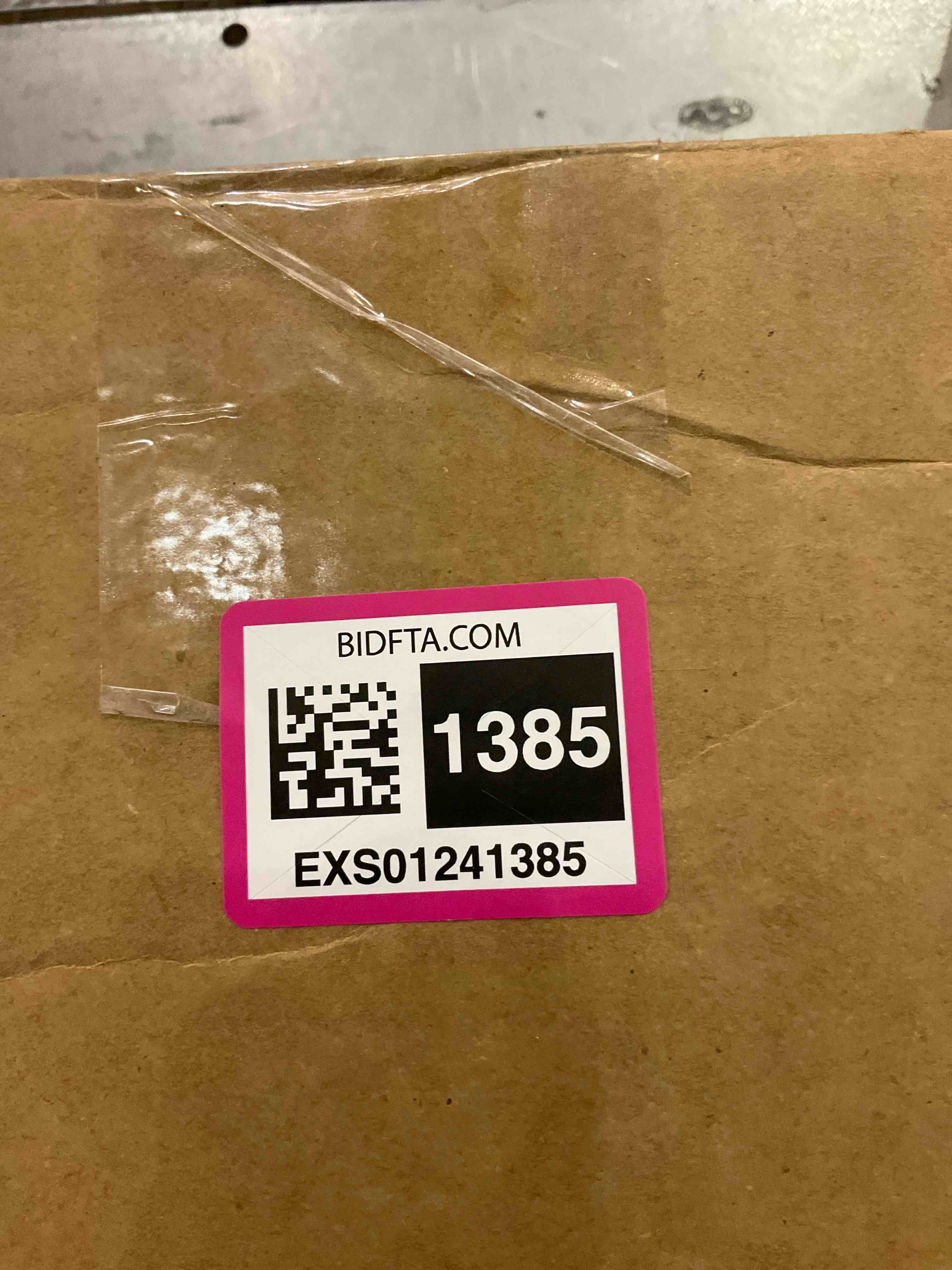 https://s3.amazonaws.com/lotting-images-prod/BargainHunt/EXS01241385_1711370802787.jpeg
