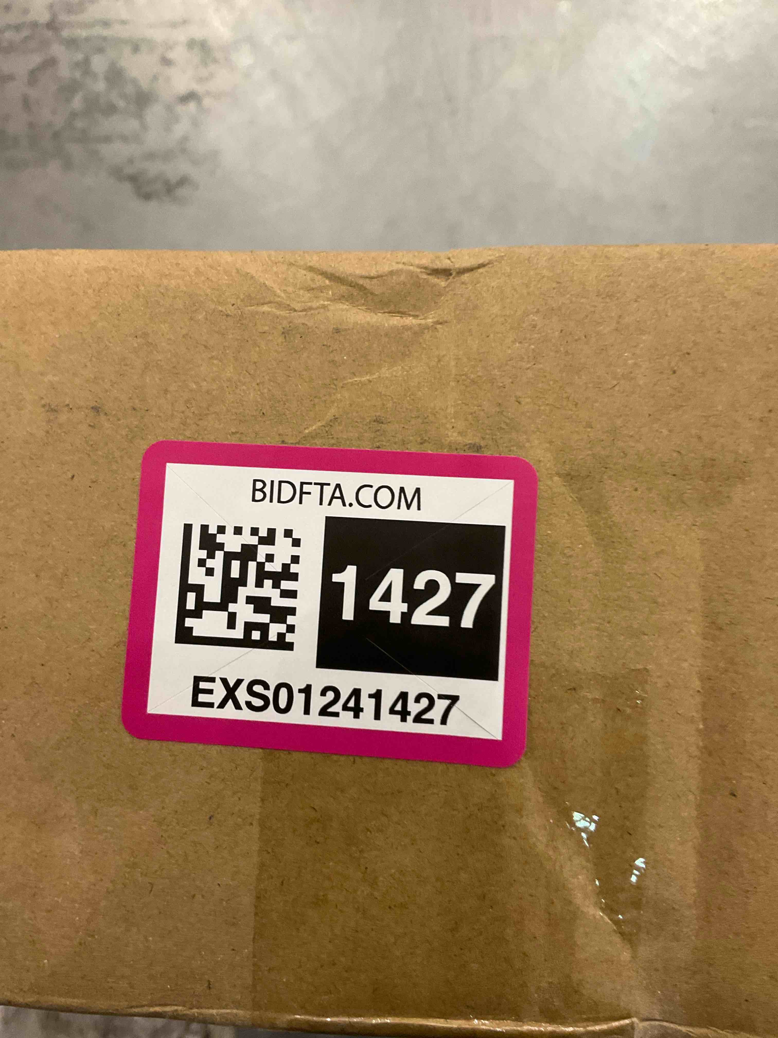 https://s3.amazonaws.com/lotting-images-prod/BargainHunt/EXS01241427_1711379192406.jpeg