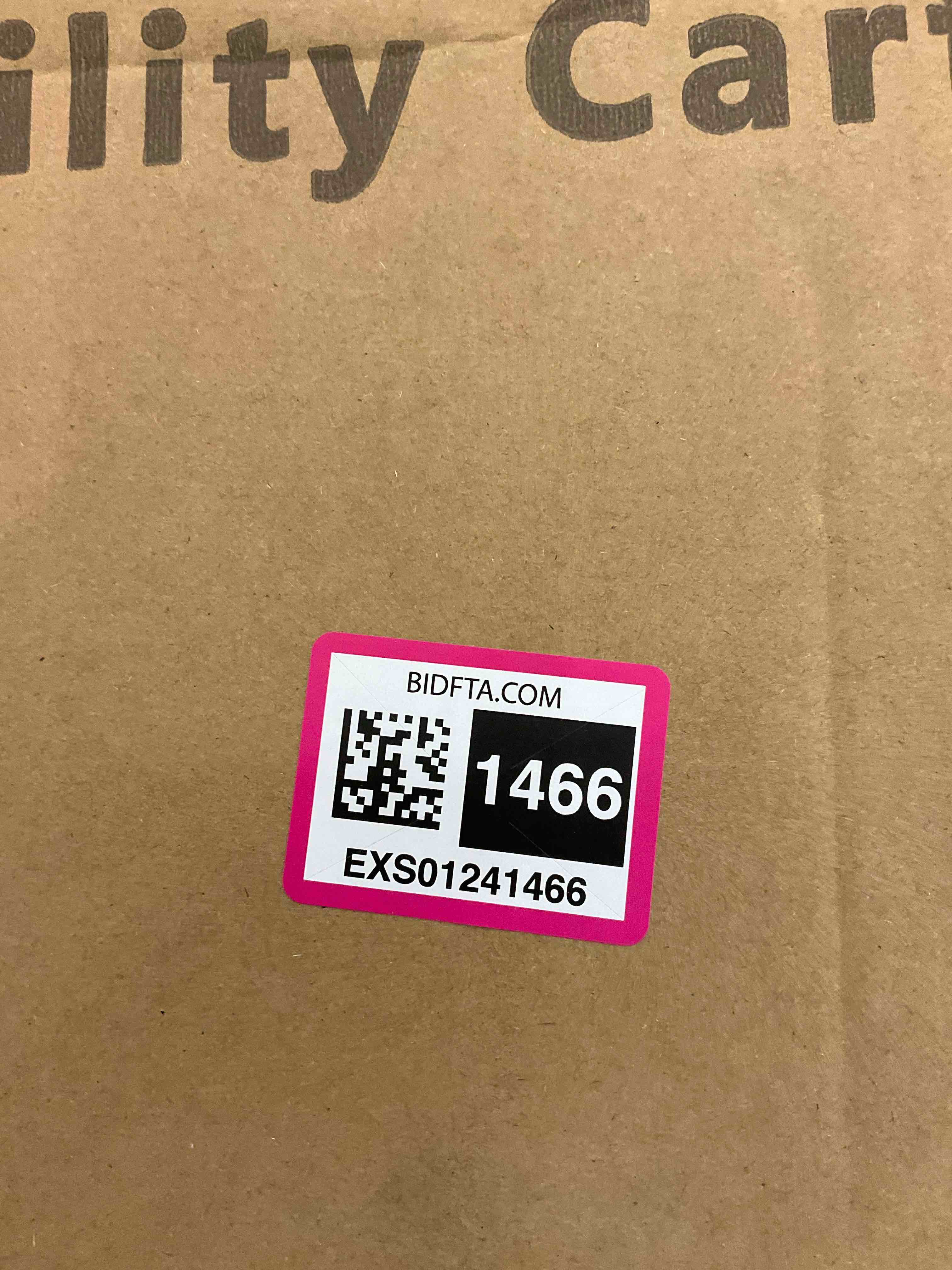 https://s3.amazonaws.com/lotting-images-prod/BargainHunt/EXS01241466_1711386670278.jpeg