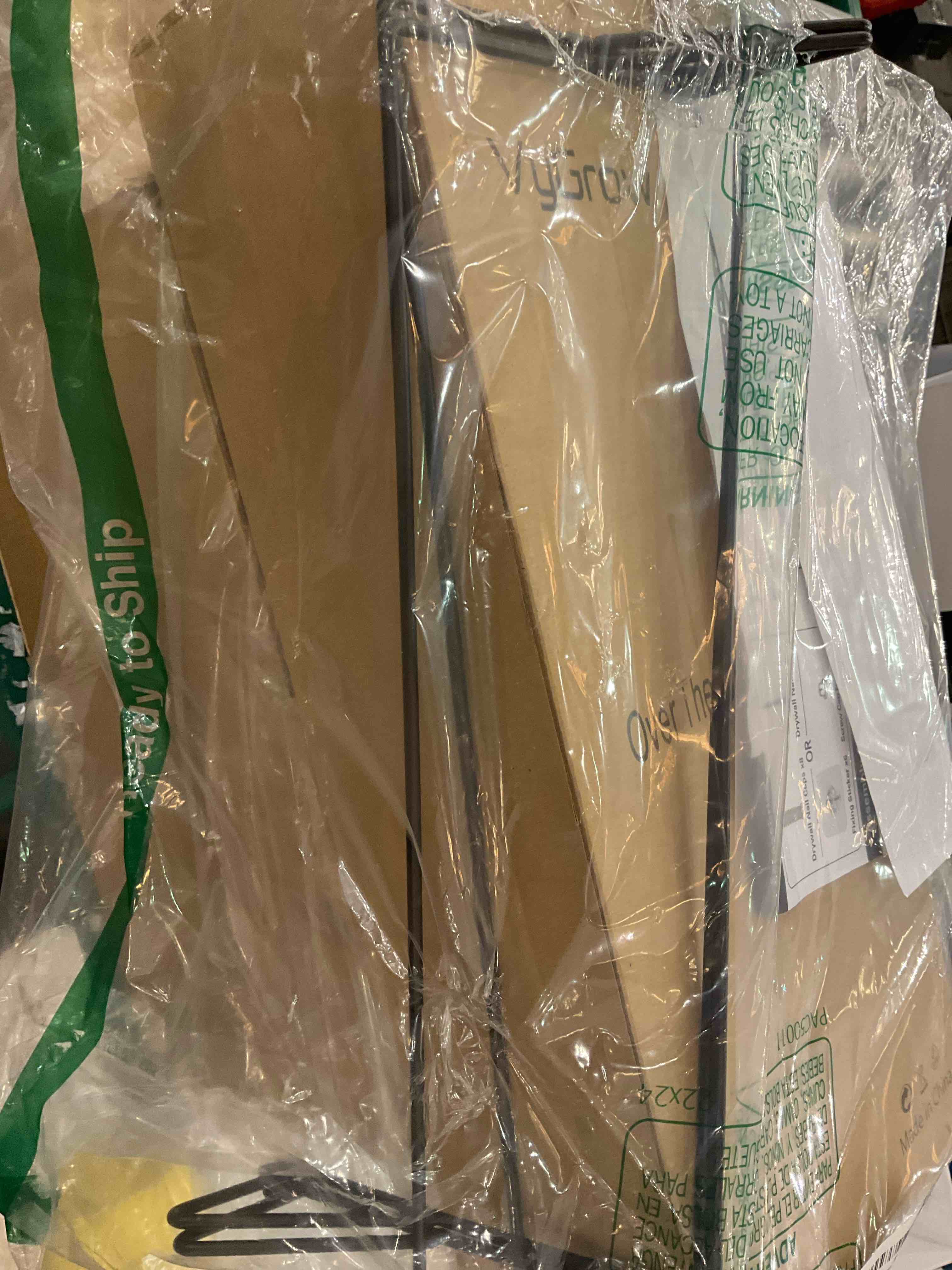 https://s3.amazonaws.com/lotting-images-prod/BargainHunt/EXS01241679_1711041313487.jpeg