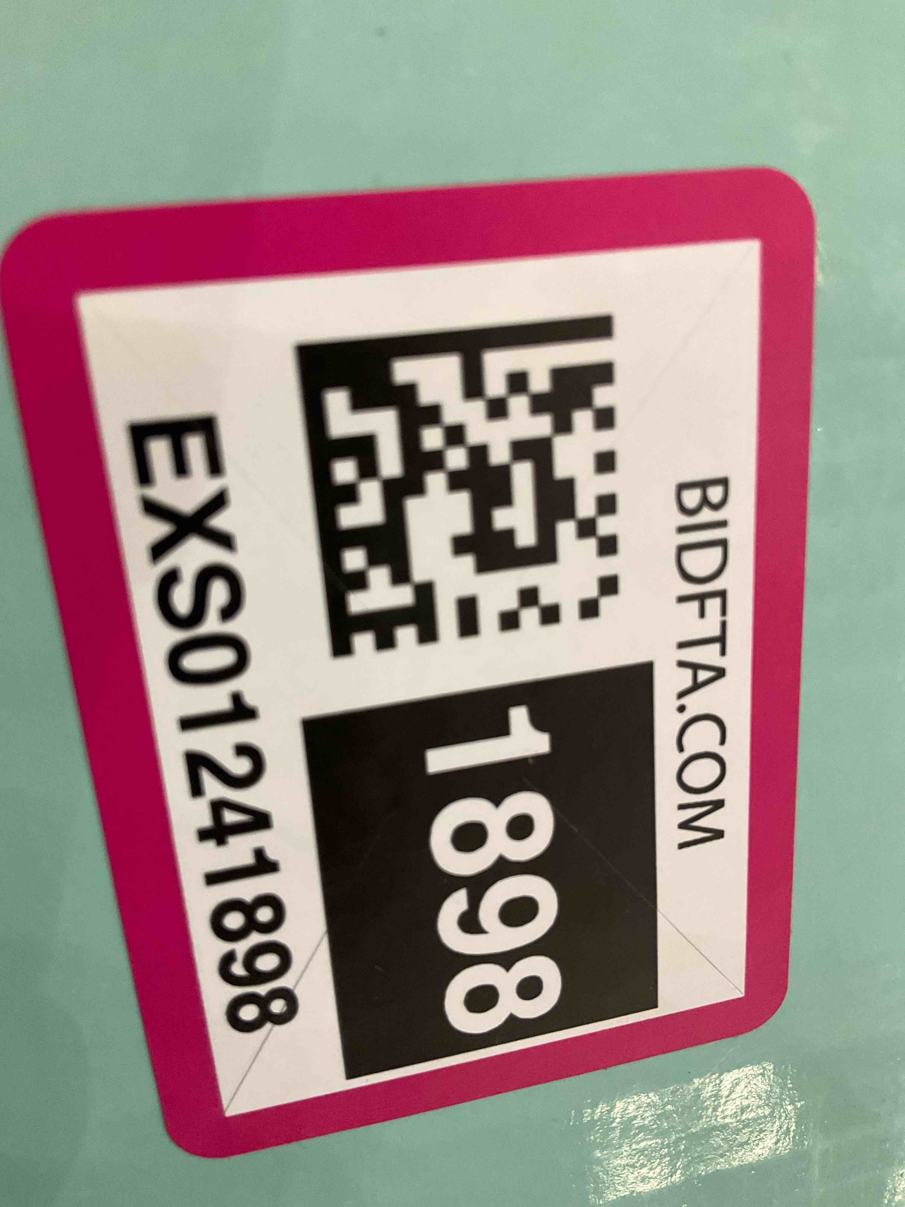 https://s3.amazonaws.com/lotting-images-prod/BargainHunt/EXS01241898_1711564304553.jpeg
