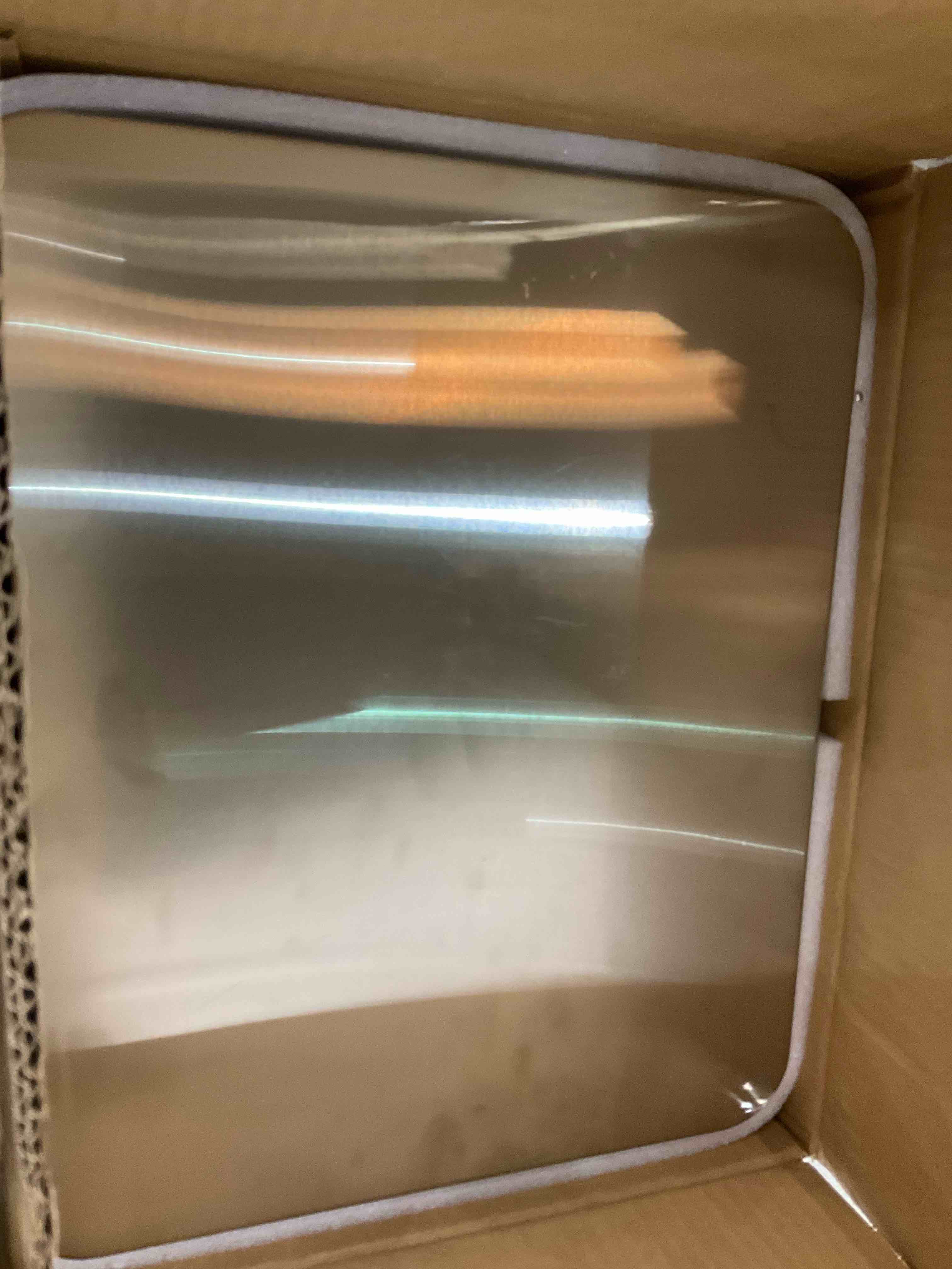 https://s3.amazonaws.com/lotting-images-prod/BargainHunt/EXS01241903_1711564858961.jpeg