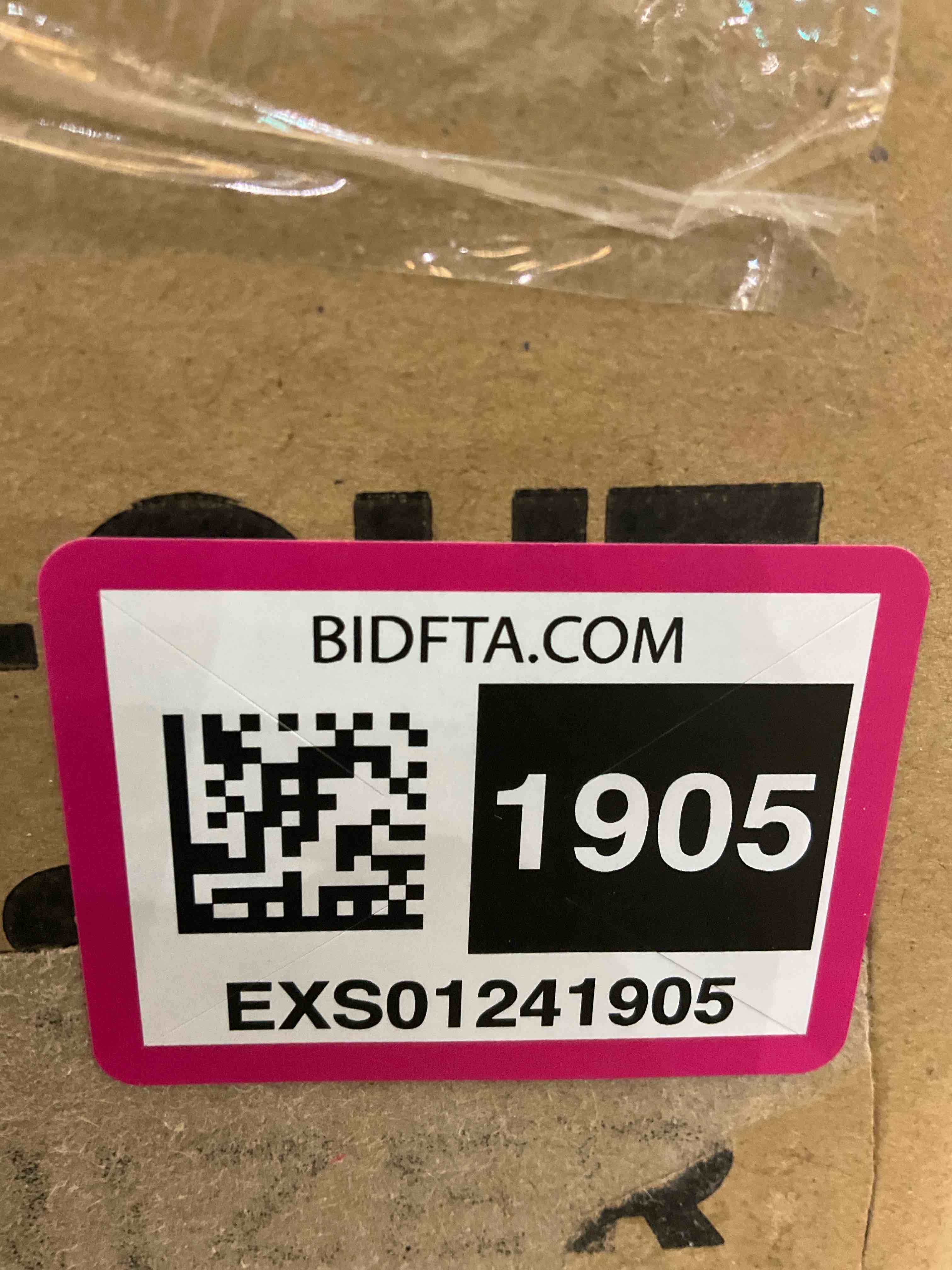 https://s3.amazonaws.com/lotting-images-prod/BargainHunt/EXS01241905_1711565115956.jpeg