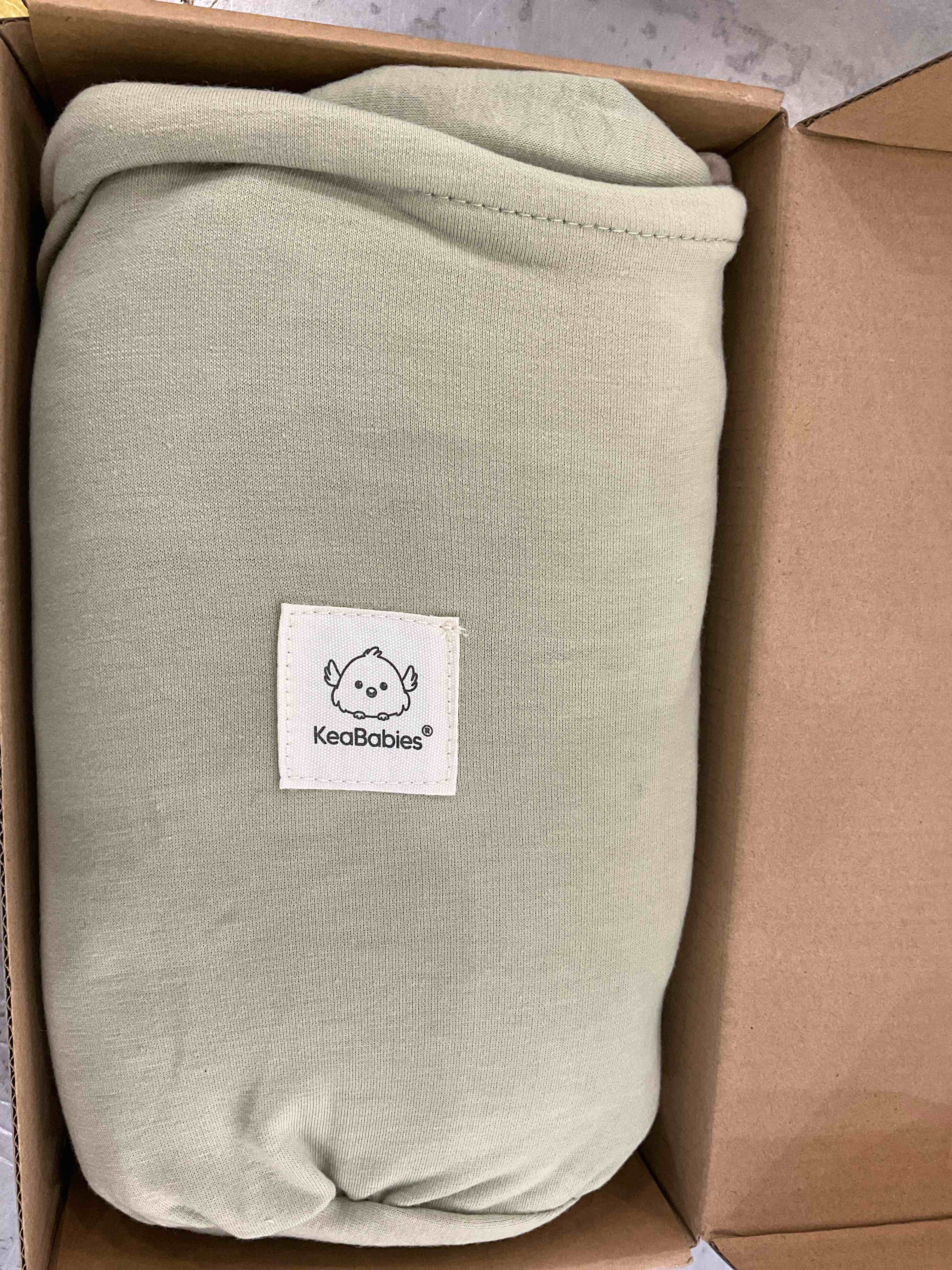https://s3.amazonaws.com/lotting-images-prod/BargainHunt/EXS01241911_1711566376460.jpeg