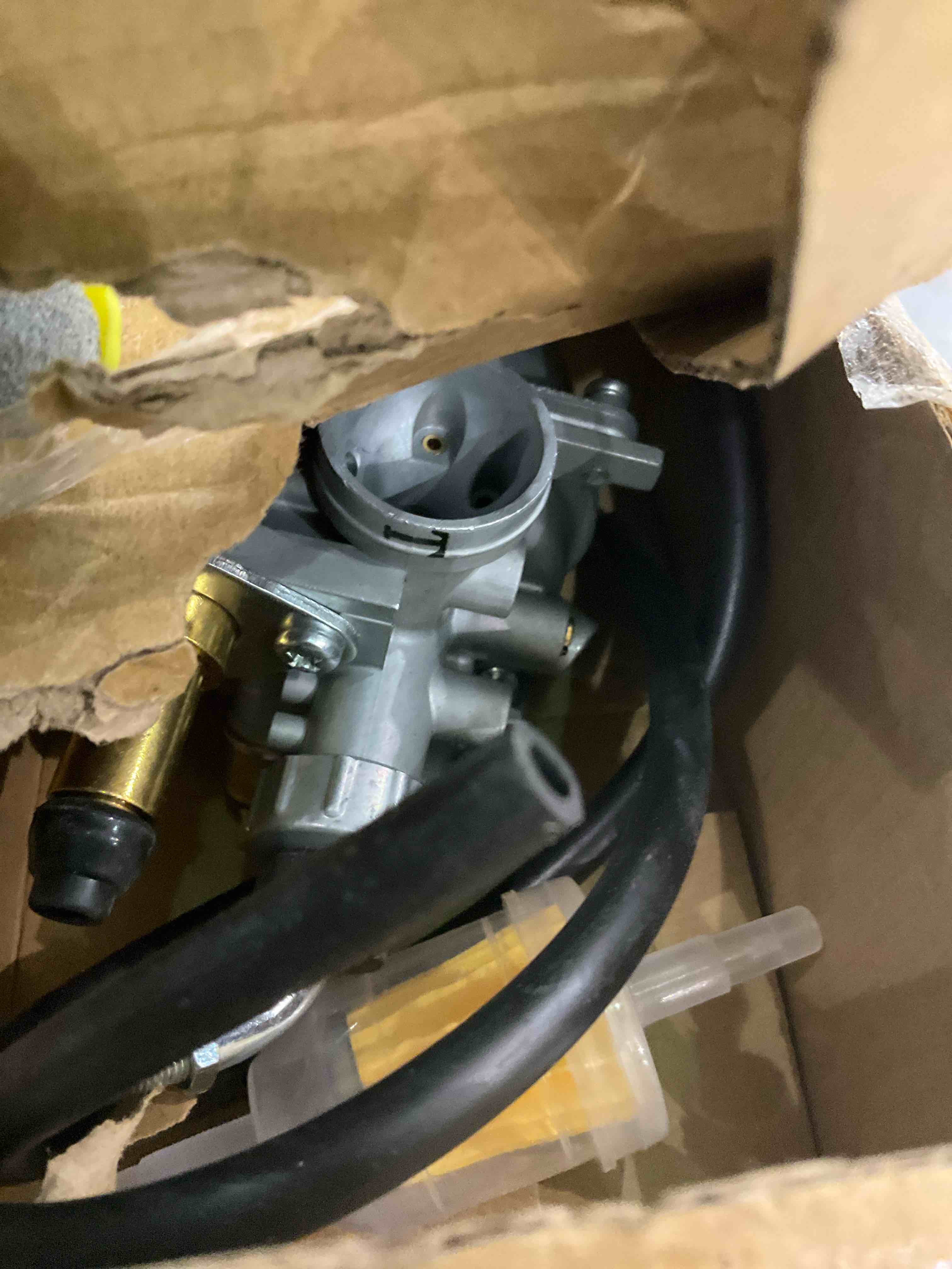 https://s3.amazonaws.com/lotting-images-prod/BargainHunt/EXS01241932_1711626644768.jpeg