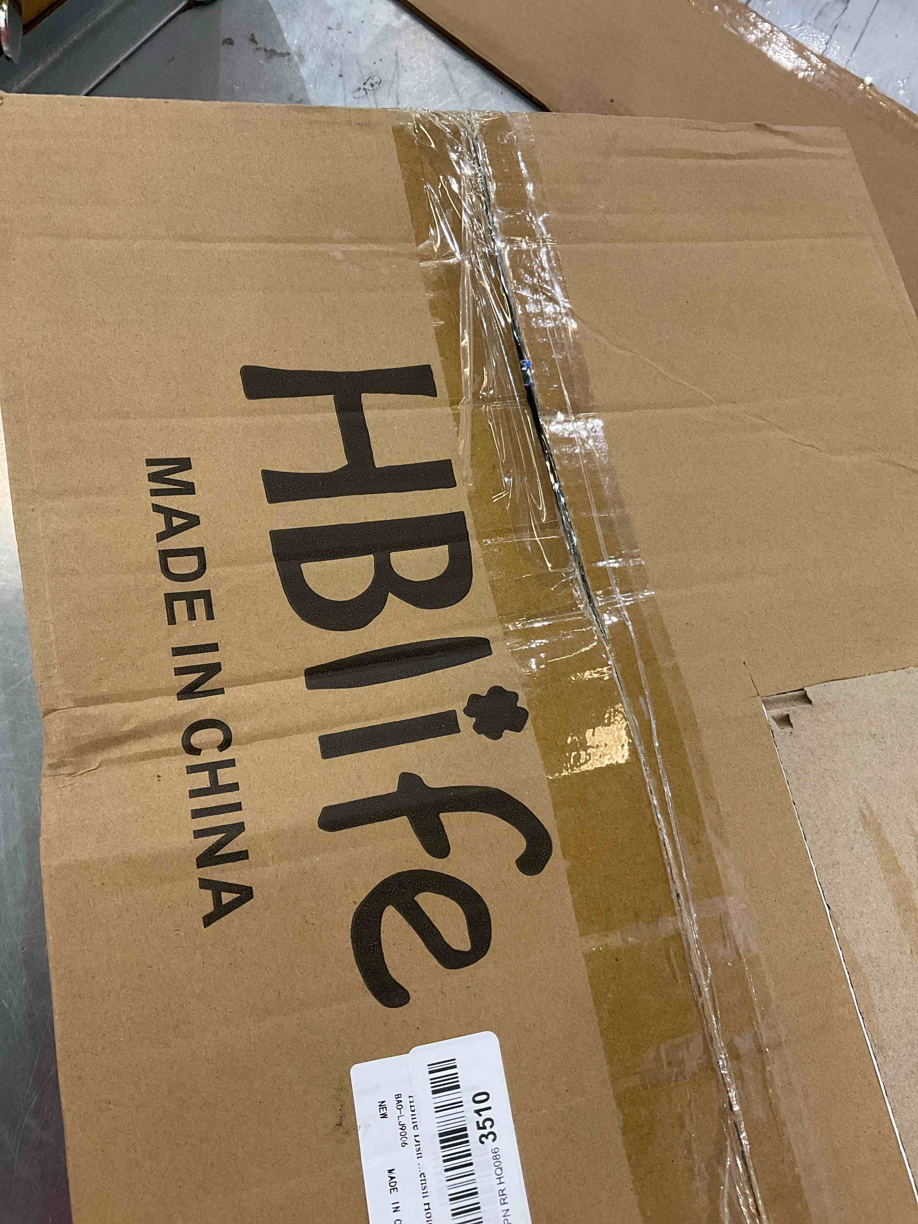 https://s3.amazonaws.com/lotting-images-prod/BargainHunt/EXS01242181_1711129685150.jpeg