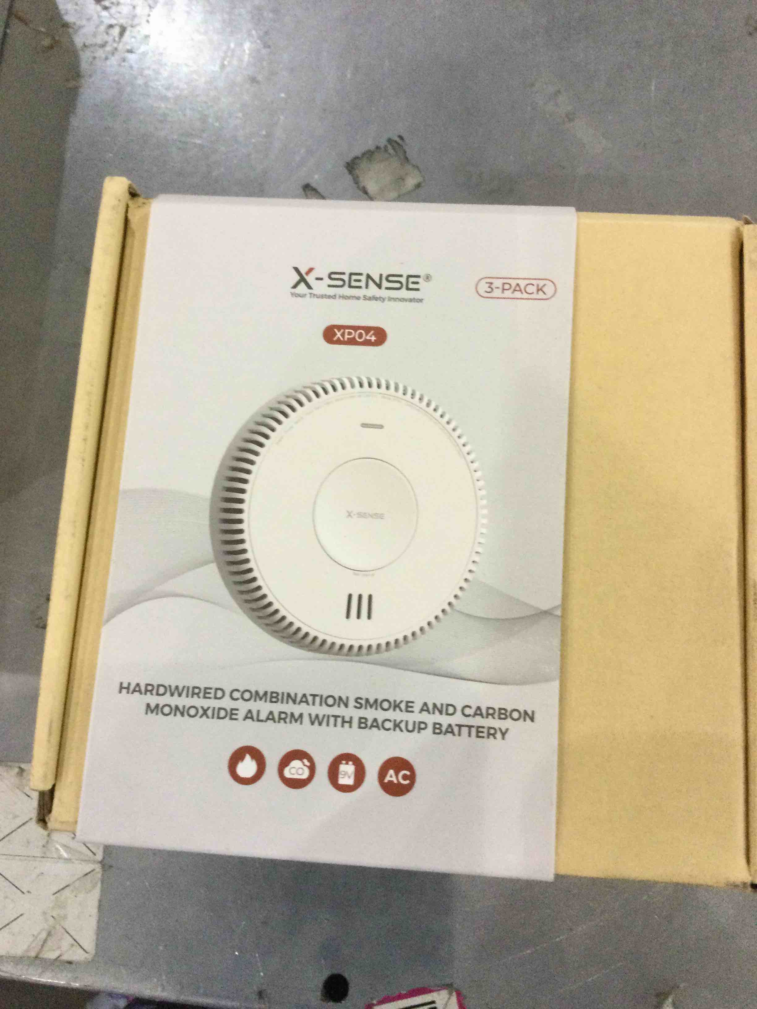 https://s3.amazonaws.com/lotting-images-prod/BargainHunt/EXS01243439_1710160746806.jpeg