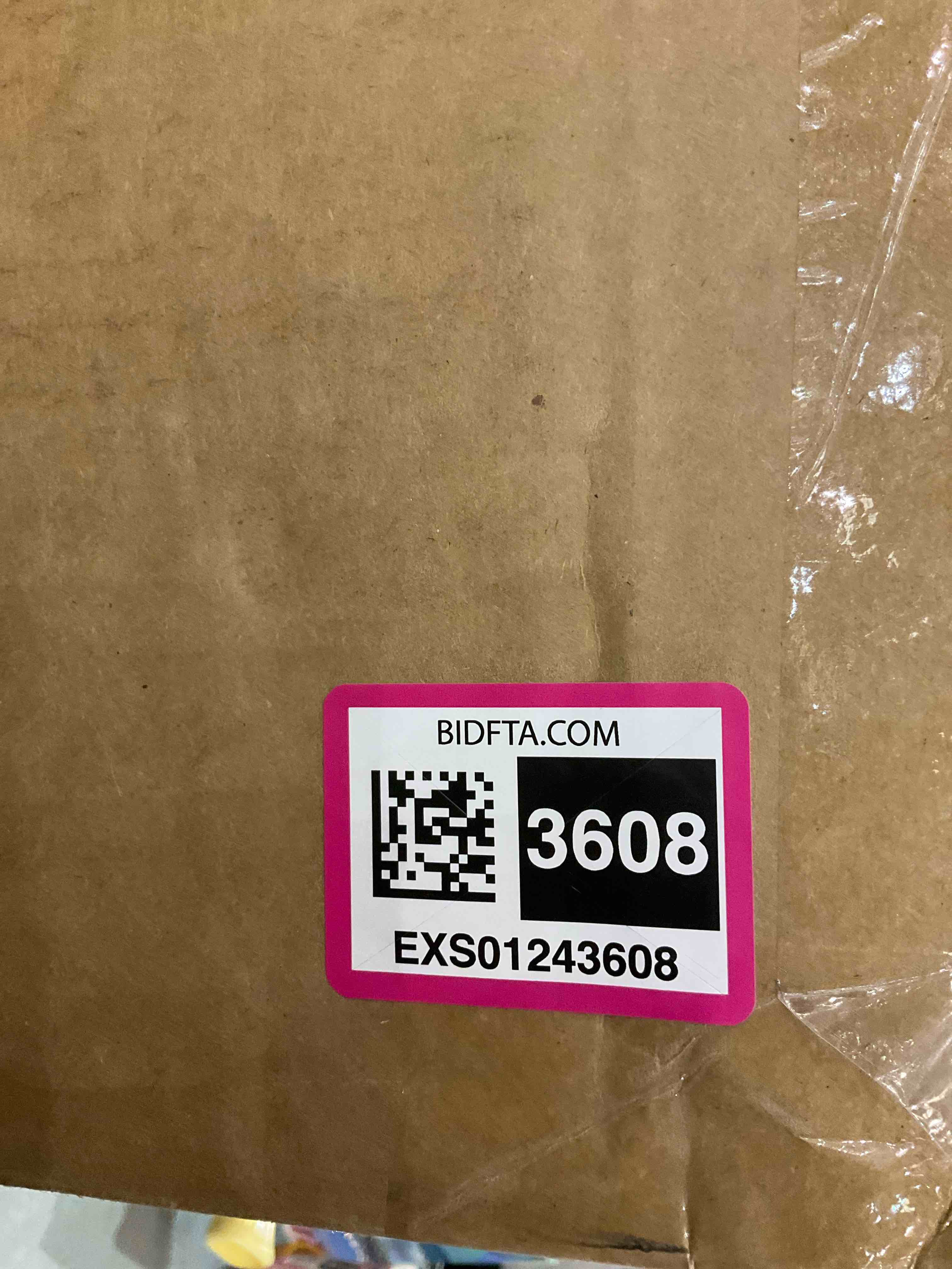 https://s3.amazonaws.com/lotting-images-prod/BargainHunt/EXS01243608_1709826141885.jpeg