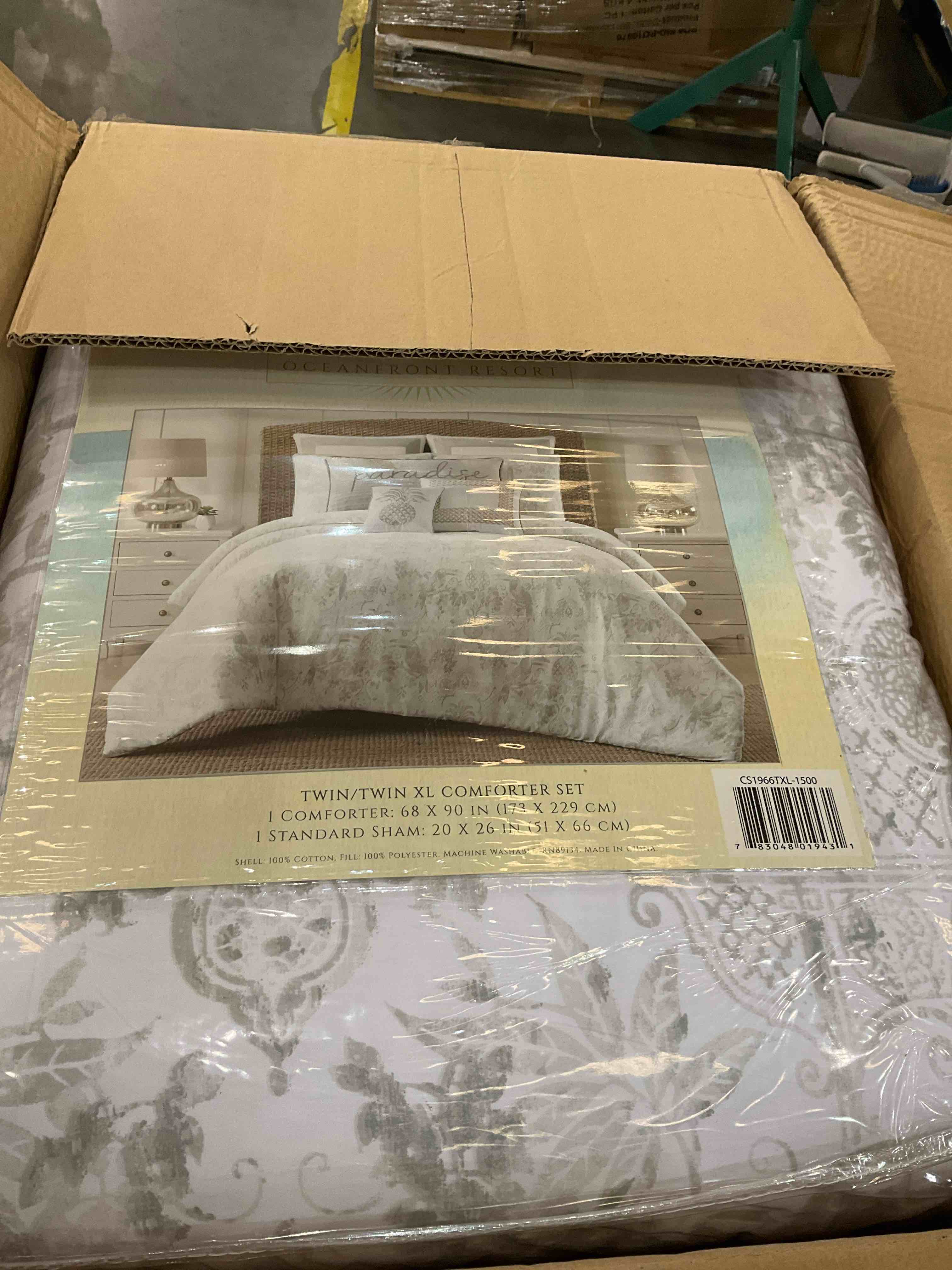 https://s3.amazonaws.com/lotting-images-prod/BargainHunt/EXS01243644_1709834742735.jpeg