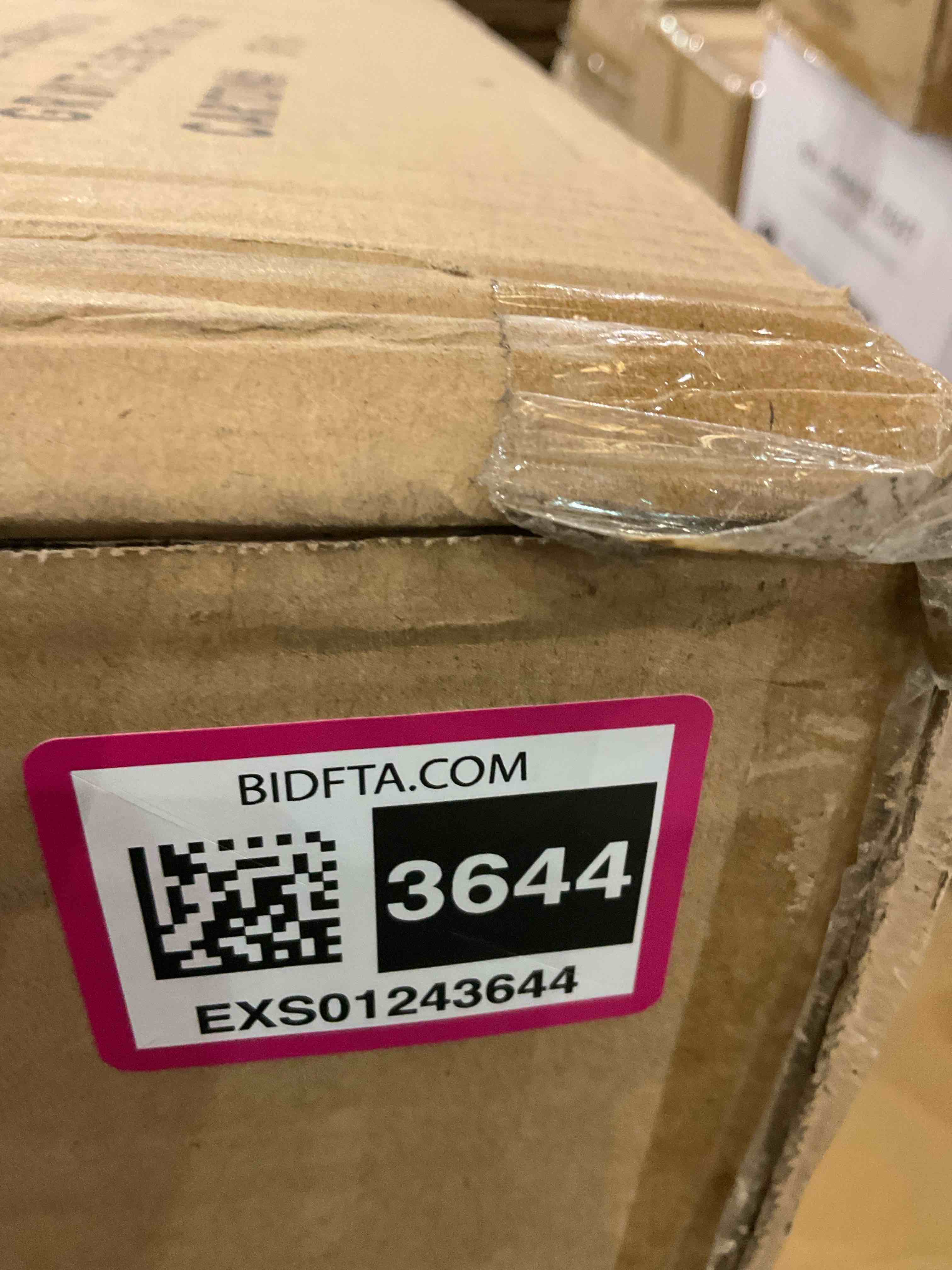 https://s3.amazonaws.com/lotting-images-prod/BargainHunt/EXS01243644_1709834766531.jpeg