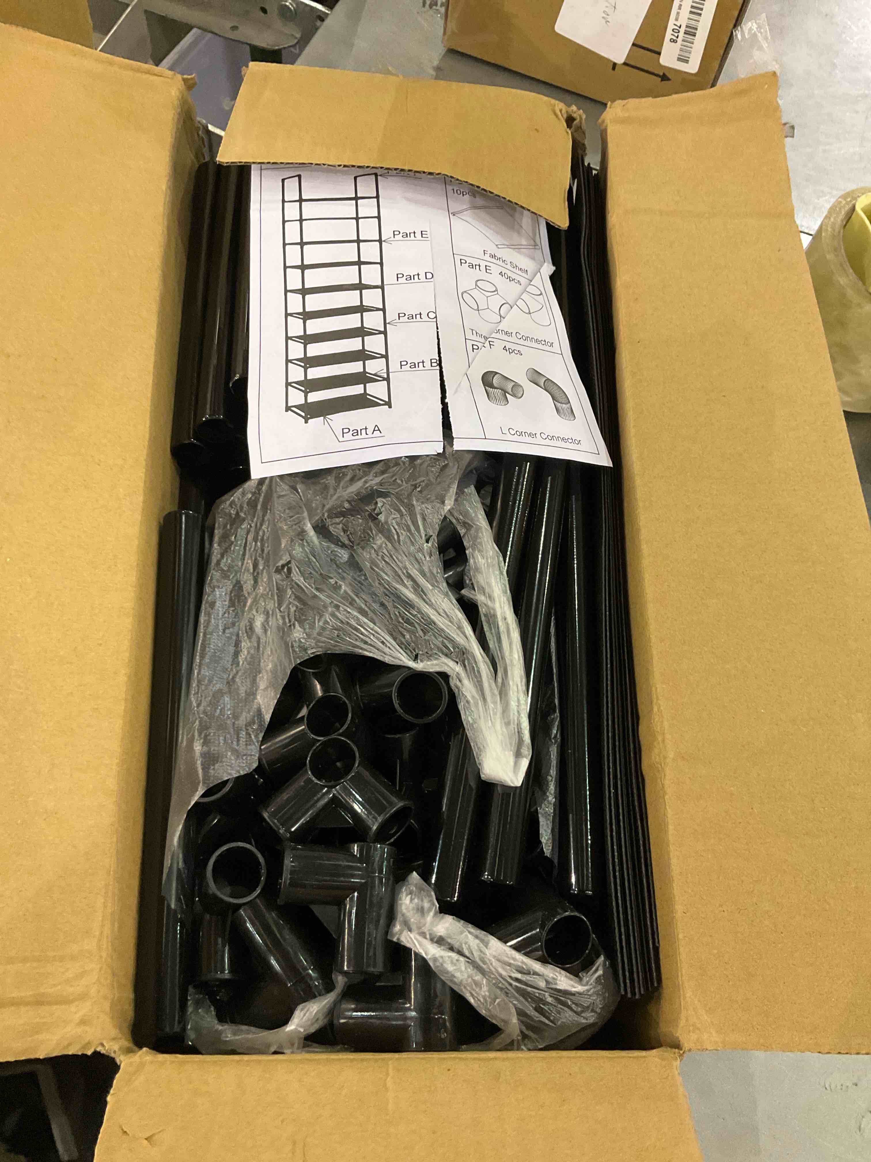 https://s3.amazonaws.com/lotting-images-prod/BargainHunt/EXS01243769_1709913883547.jpeg