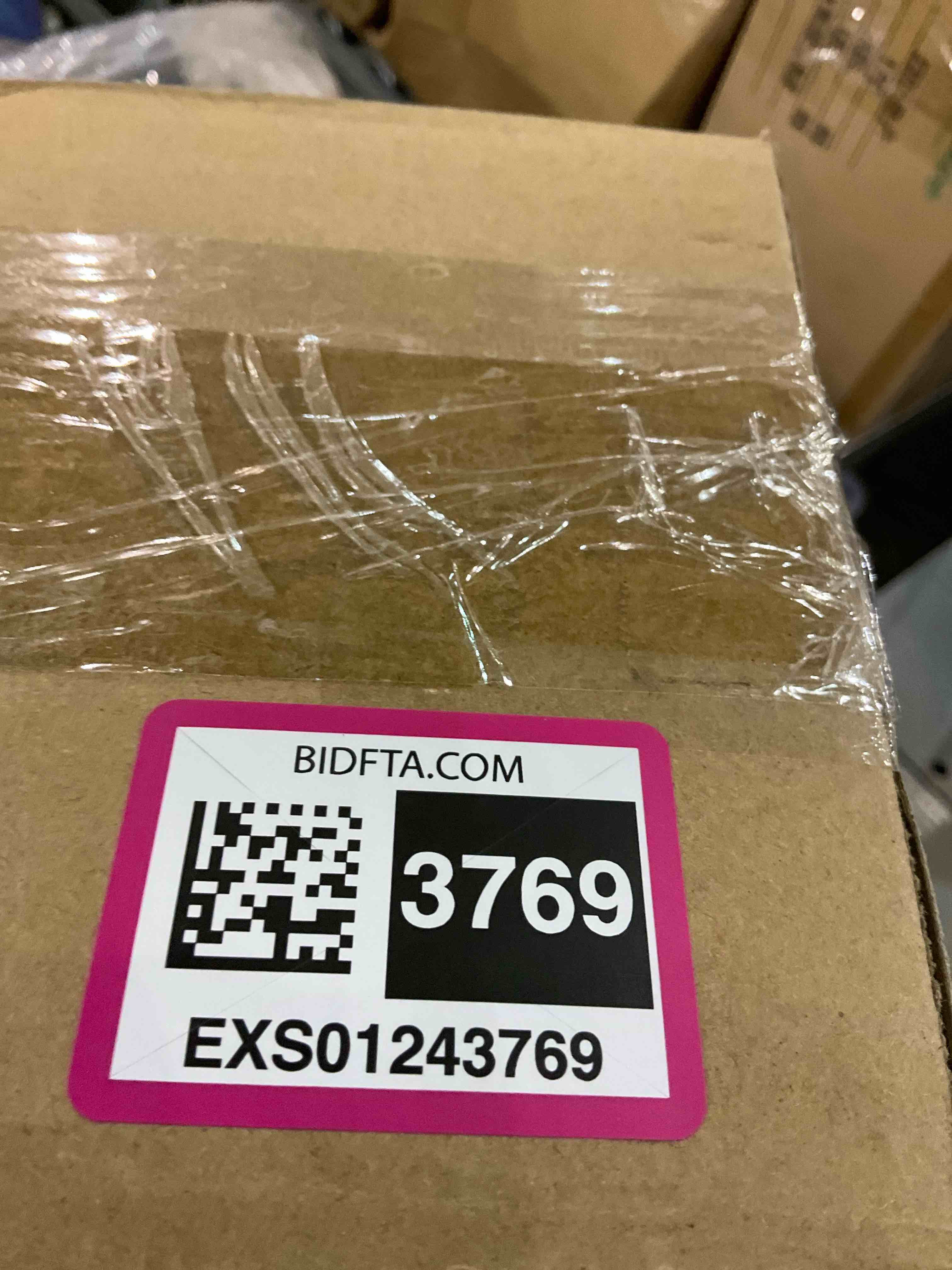 https://s3.amazonaws.com/lotting-images-prod/BargainHunt/EXS01243769_1709913907074.jpeg