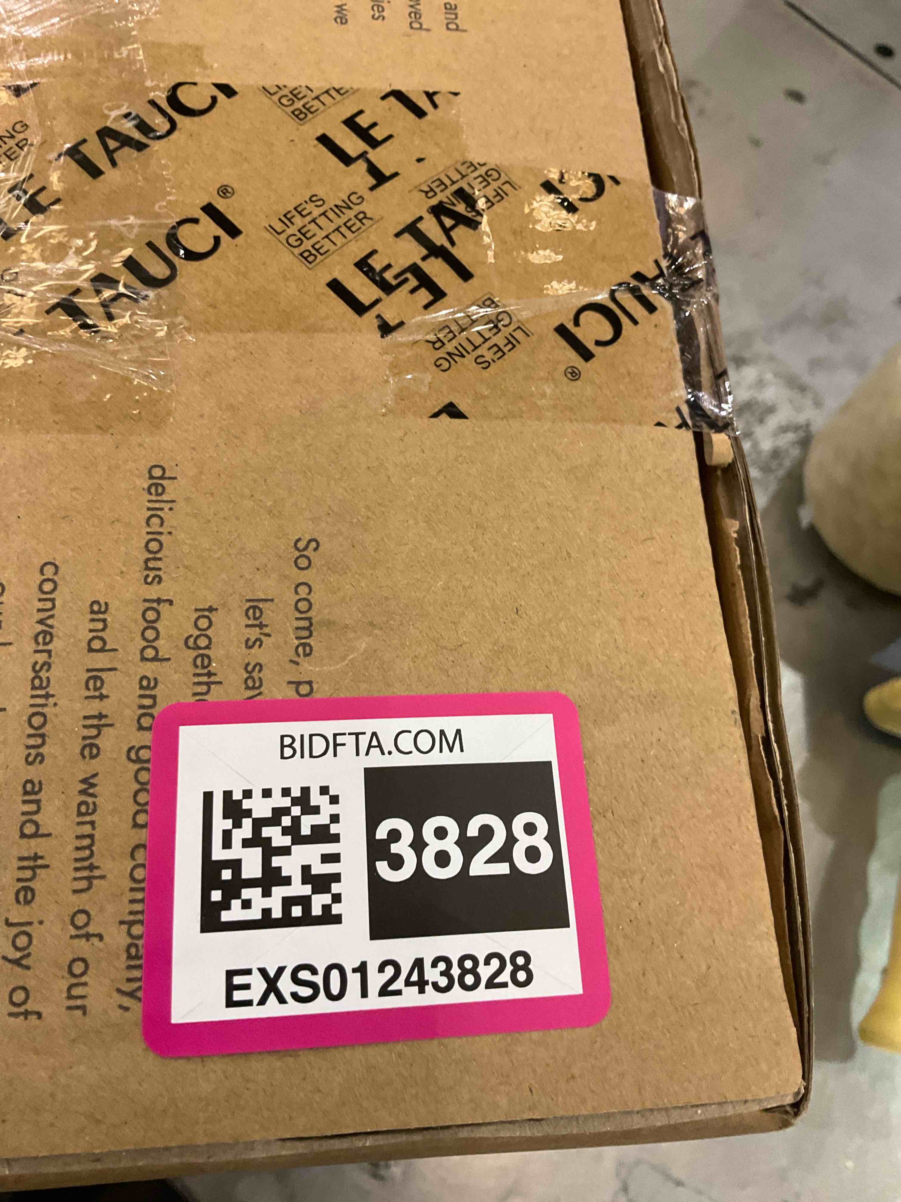 https://s3.amazonaws.com/lotting-images-prod/BargainHunt/EXS01243828_1709923685460.jpeg