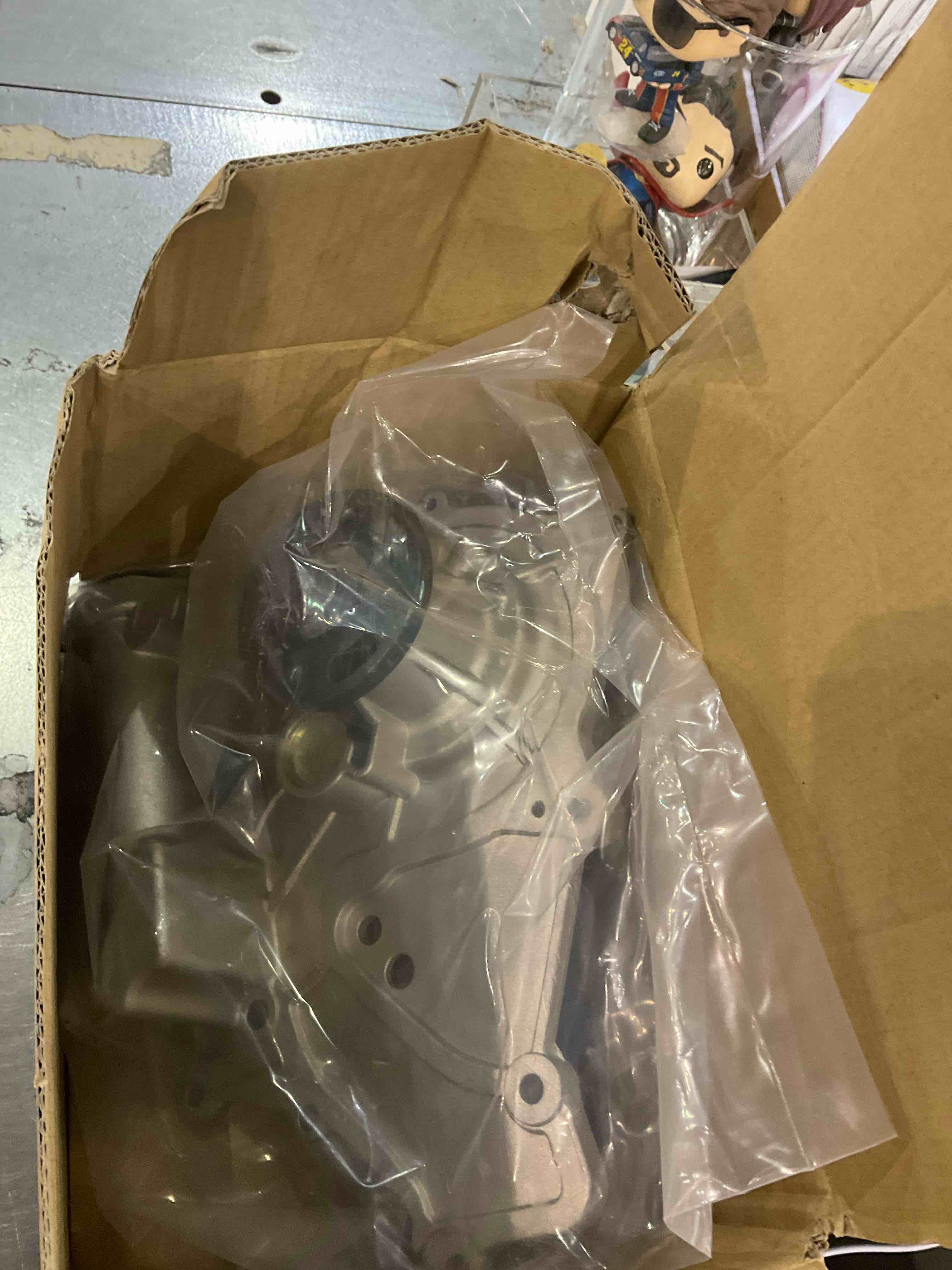 https://s3.amazonaws.com/lotting-images-prod/BargainHunt/EXS01243847_1710155386798.jpeg