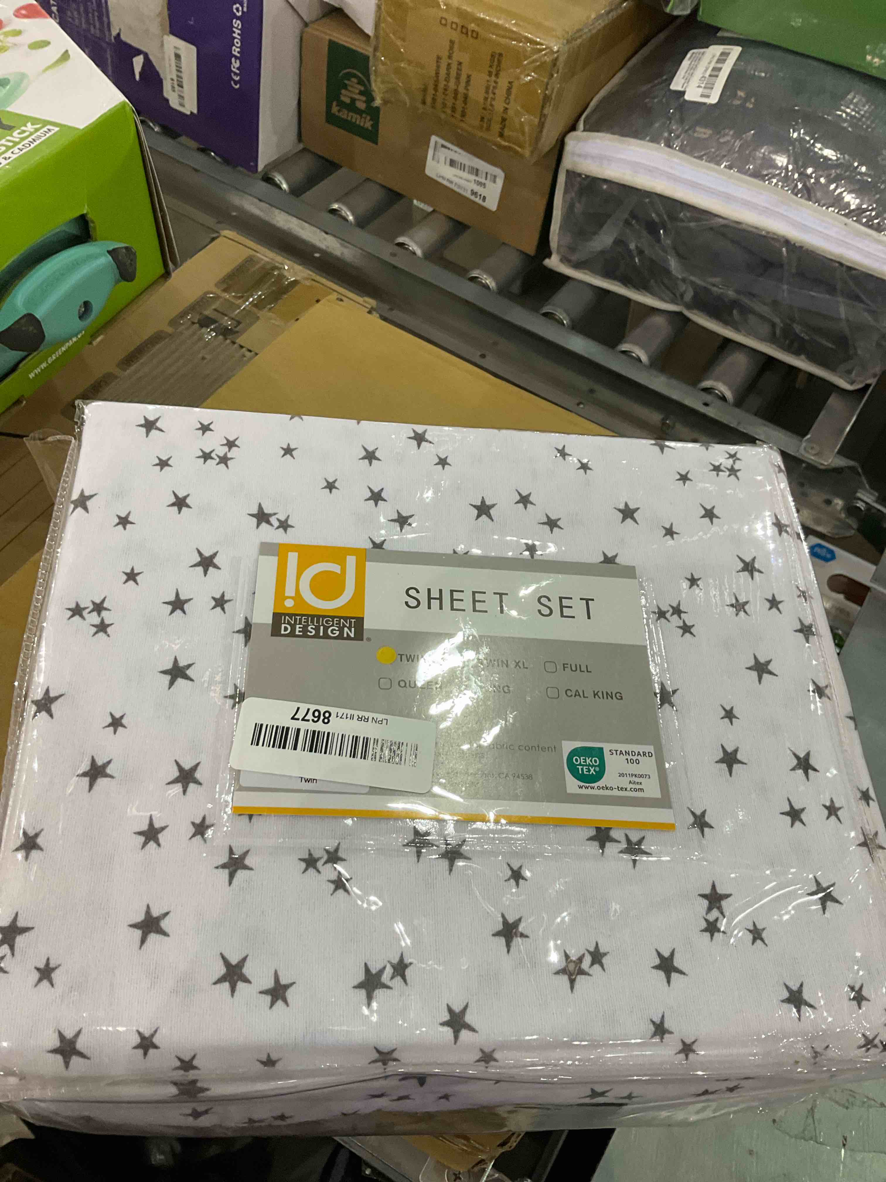 https://s3.amazonaws.com/lotting-images-prod/BargainHunt/EXS01243904_1710161250518.jpeg