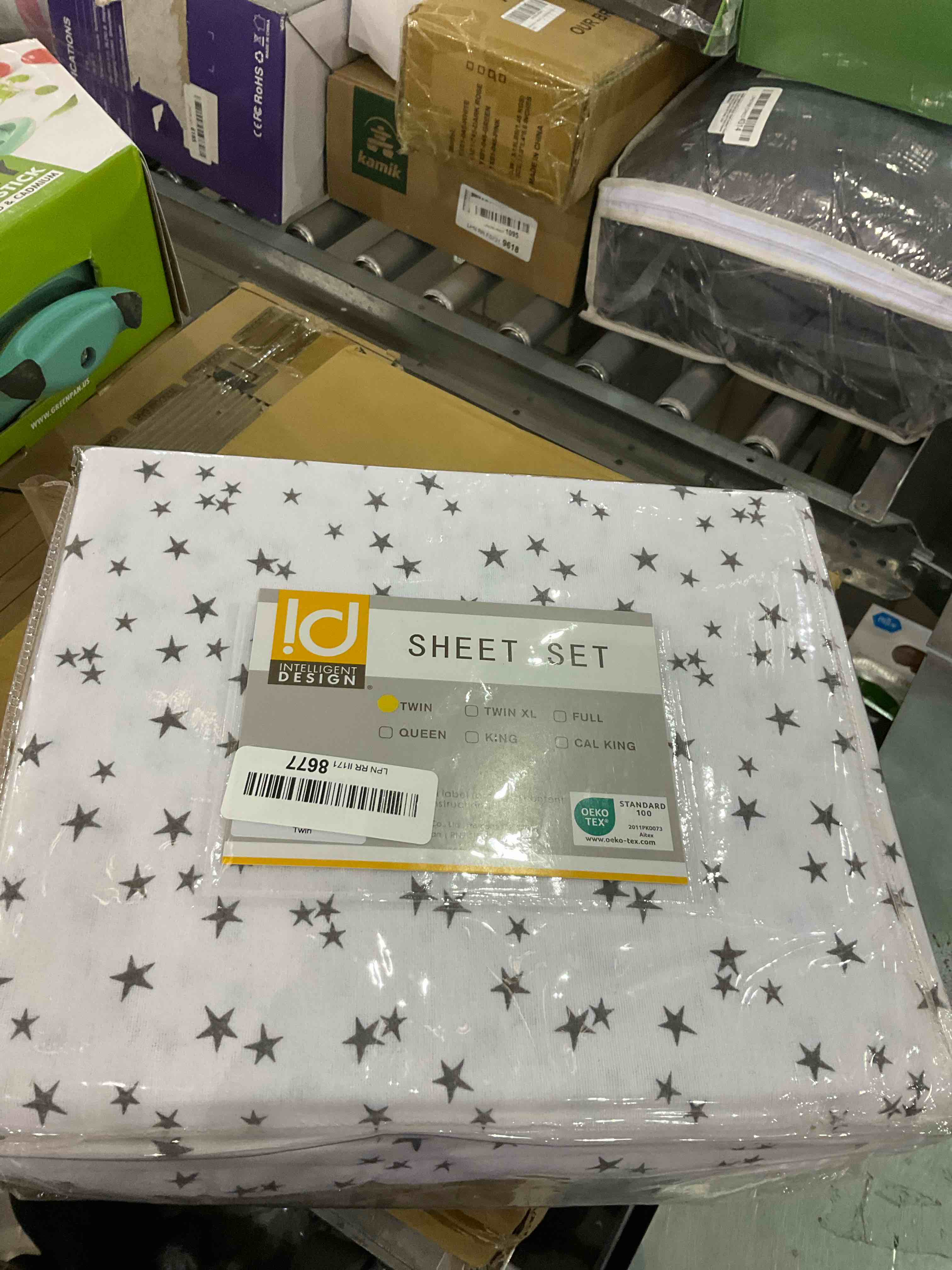 https://s3.amazonaws.com/lotting-images-prod/BargainHunt/EXS01243904_1710161252460.jpeg