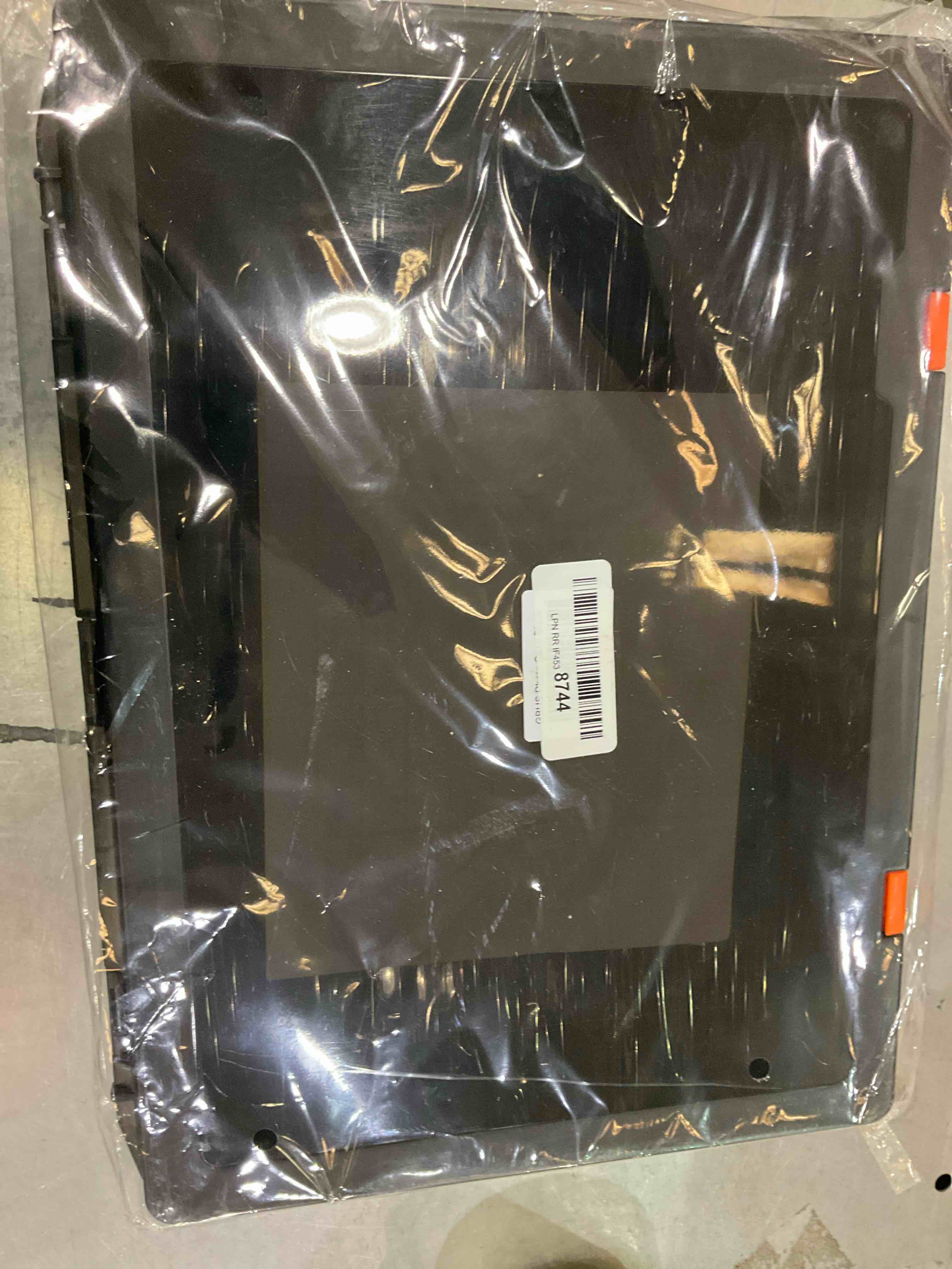 https://s3.amazonaws.com/lotting-images-prod/BargainHunt/EXS01244518_1711376699105.jpeg