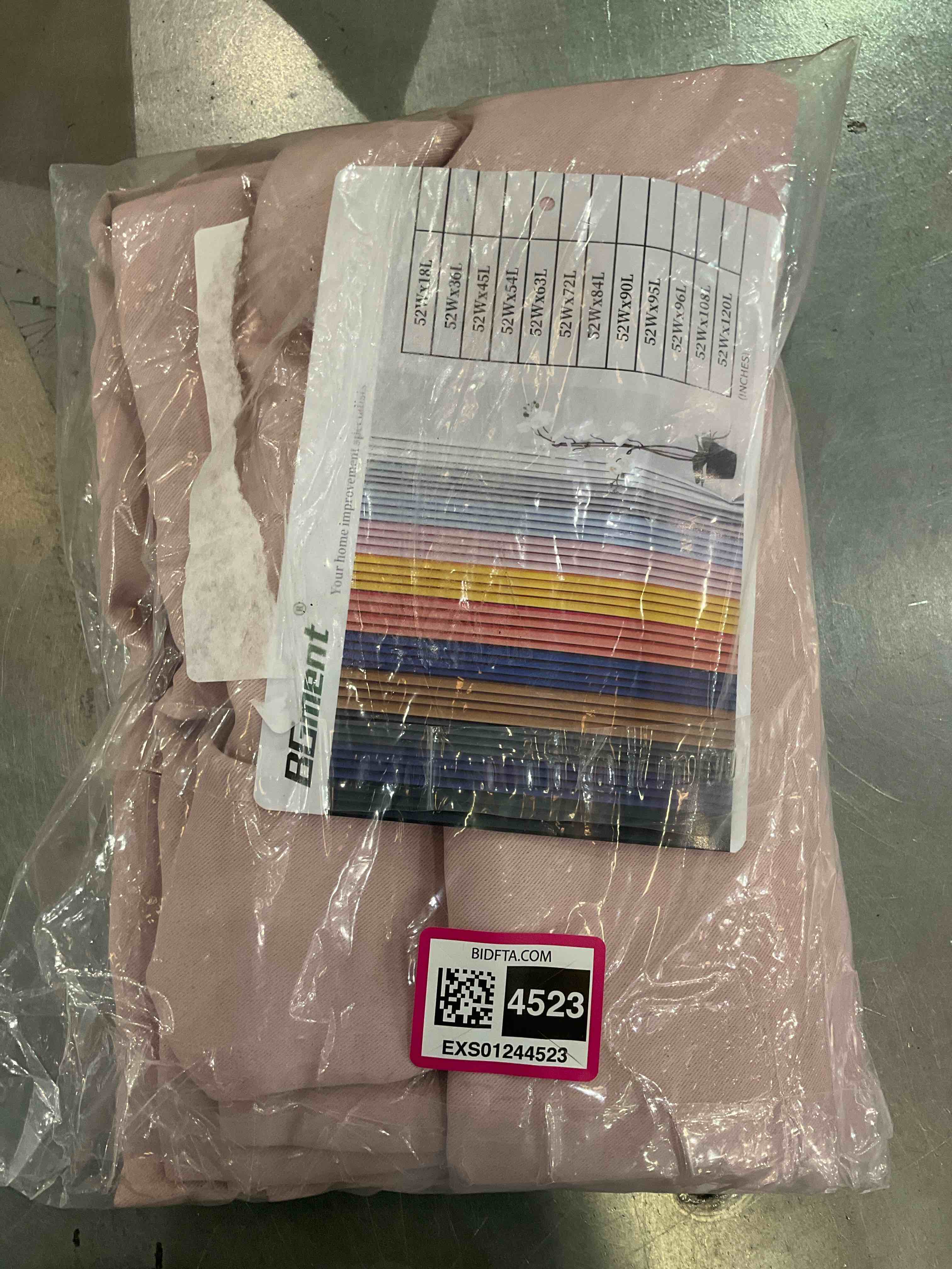 https://s3.amazonaws.com/lotting-images-prod/BargainHunt/EXS01244523_1711377338832.jpeg