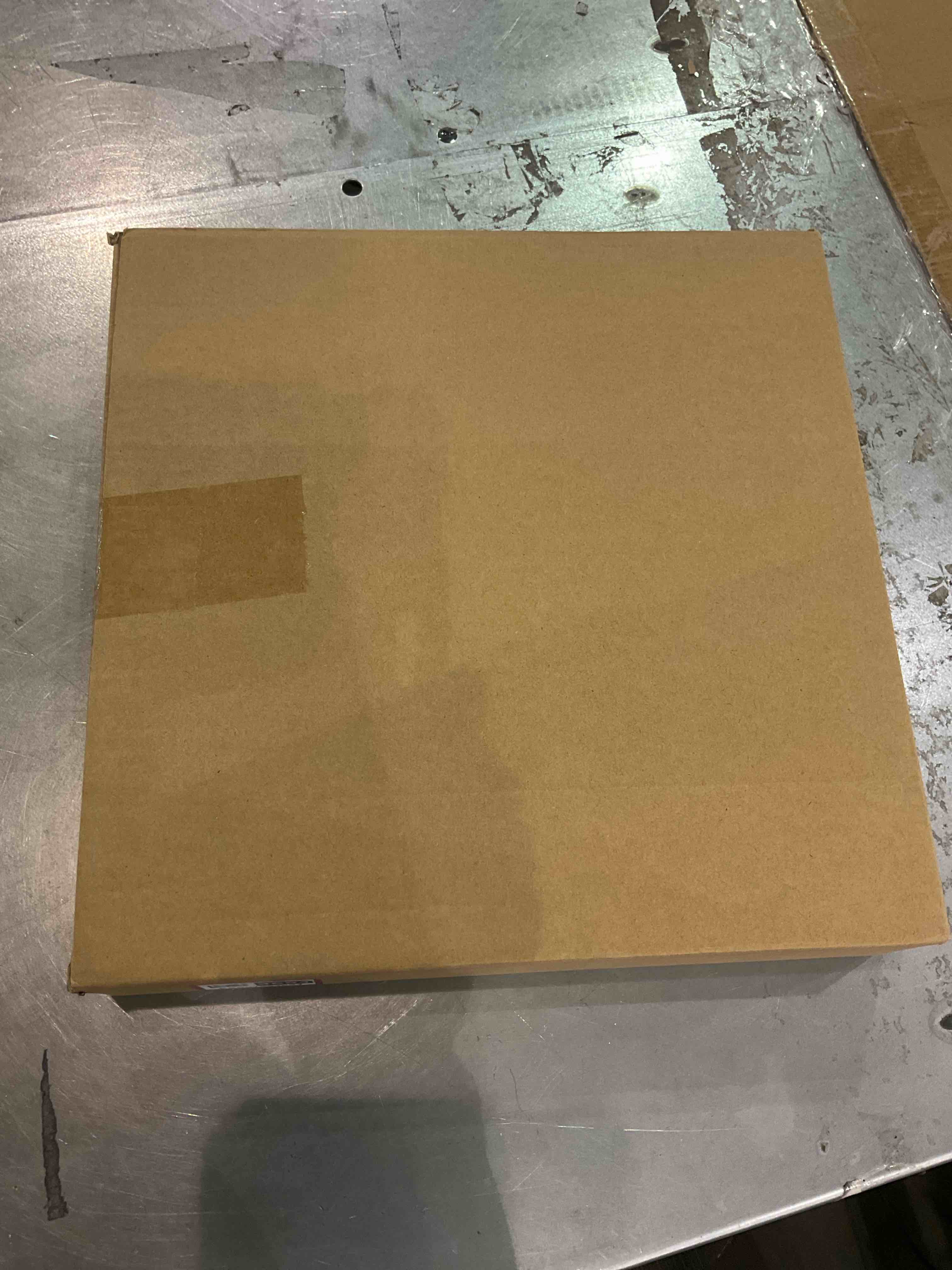 https://s3.amazonaws.com/lotting-images-prod/BargainHunt/EXS01244694_1711461055306.jpeg